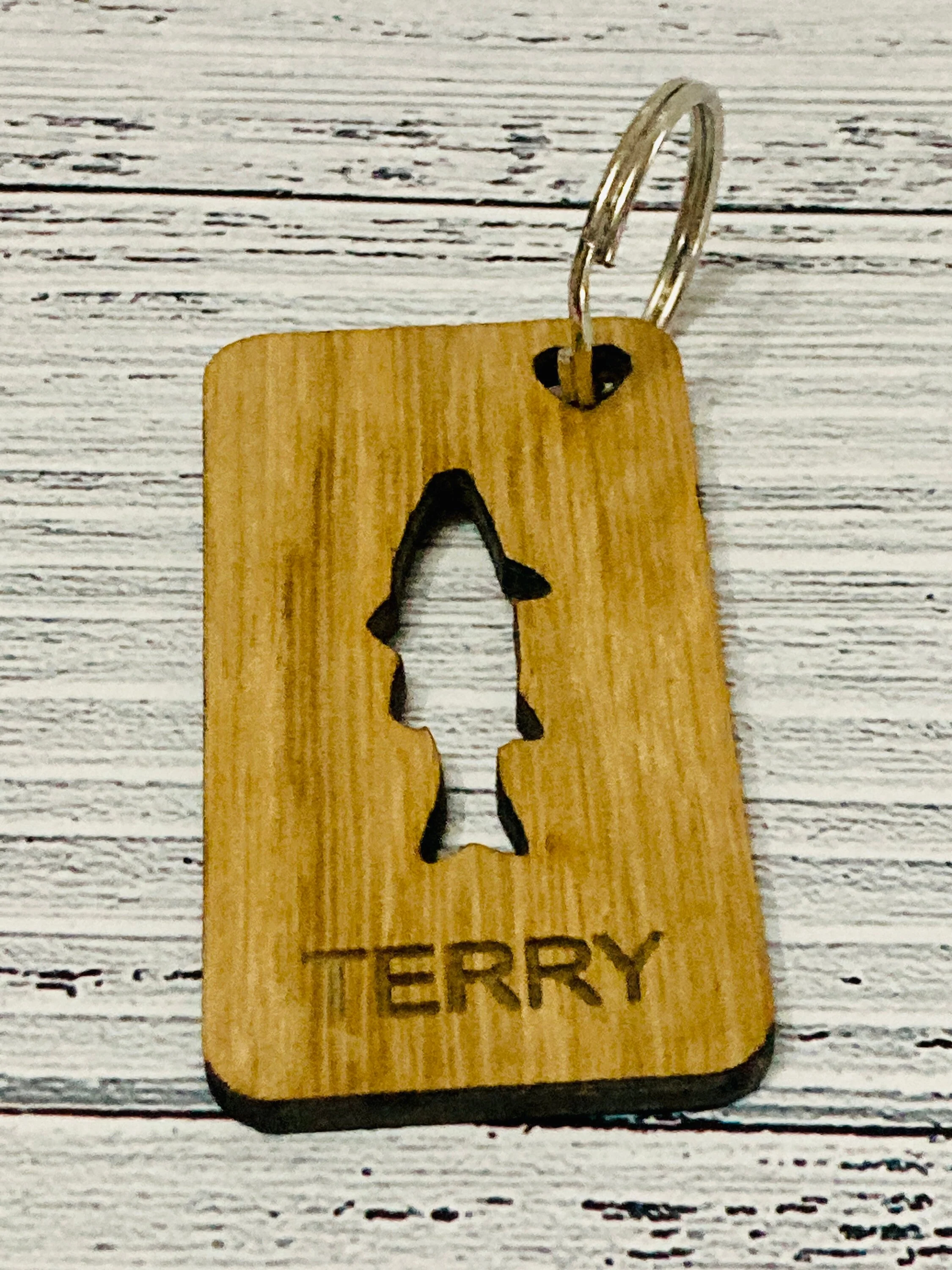 Animal Personalised Wooden Keyrings | Monkey, Seahorse, Fish, Squirrel, Rabbit, Fox | Engraved Wooden Key Chain | Wooden Gift | Oak Wood - Image 3