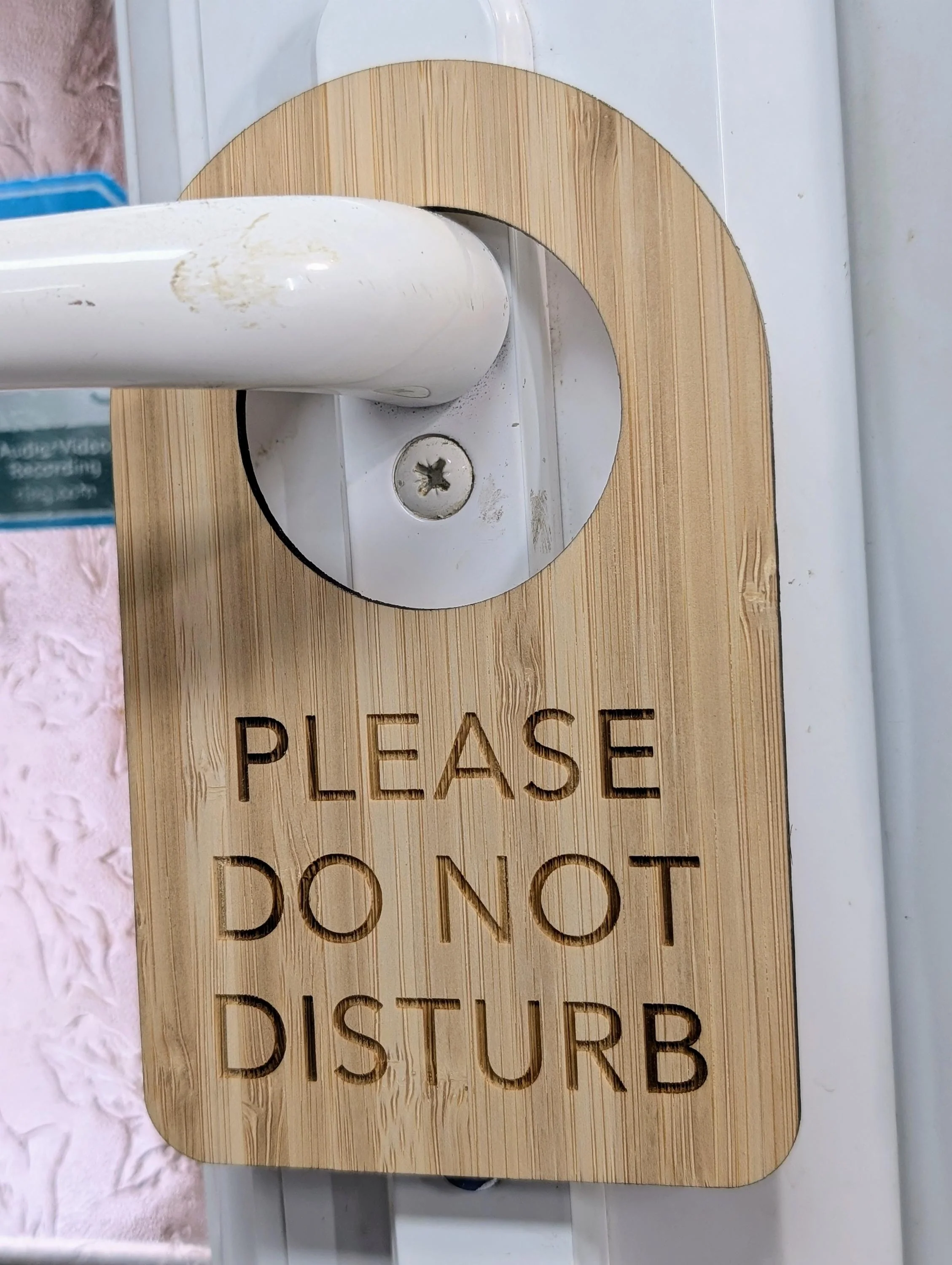 Bamboo Door Hanger – "Please Do Not Disturb", 89x144mm, Eco-Friendly Signage for Office, Meditation, or Study Room, Door Handle Sign - Image 3