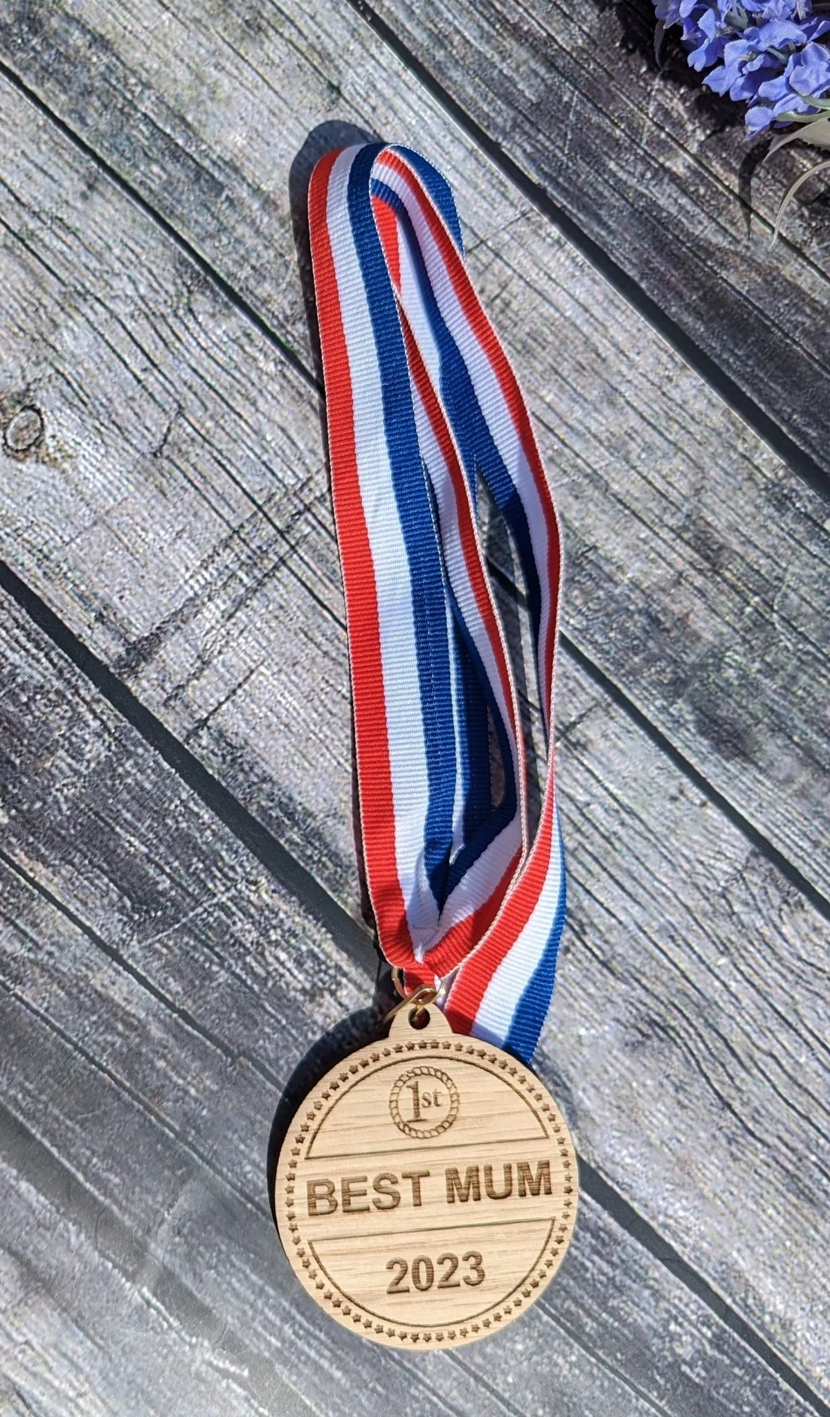 Best Mum & Best Gran Medals with Welsh Dragon - Meaningful Gifts, Birthday Gift, Mother's Day Gift - Image 3