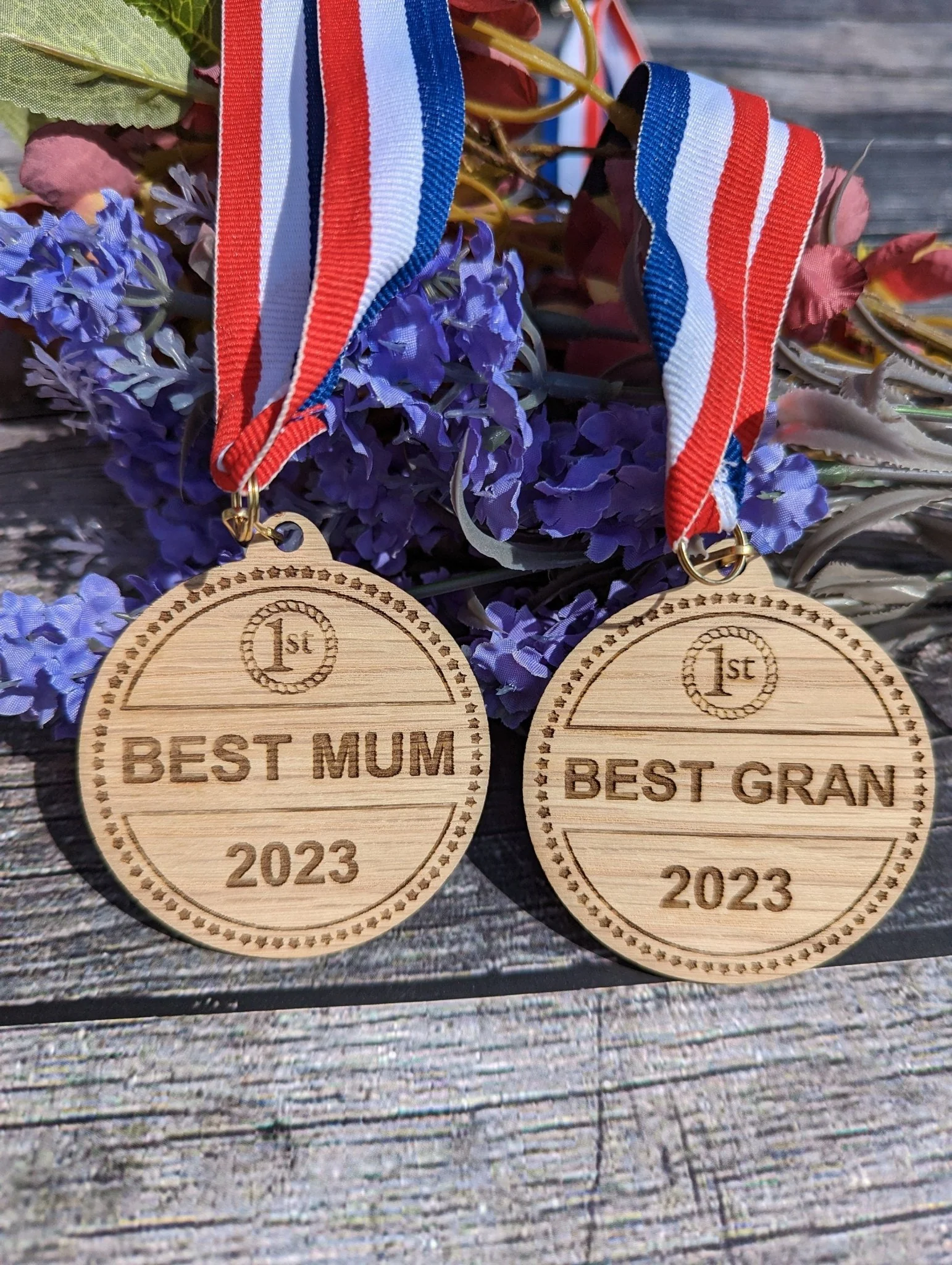 Best Mum & Best Gran Medals with Welsh Dragon - Meaningful Gifts, Birthday Gift, Mother's Day Gift - Image 7