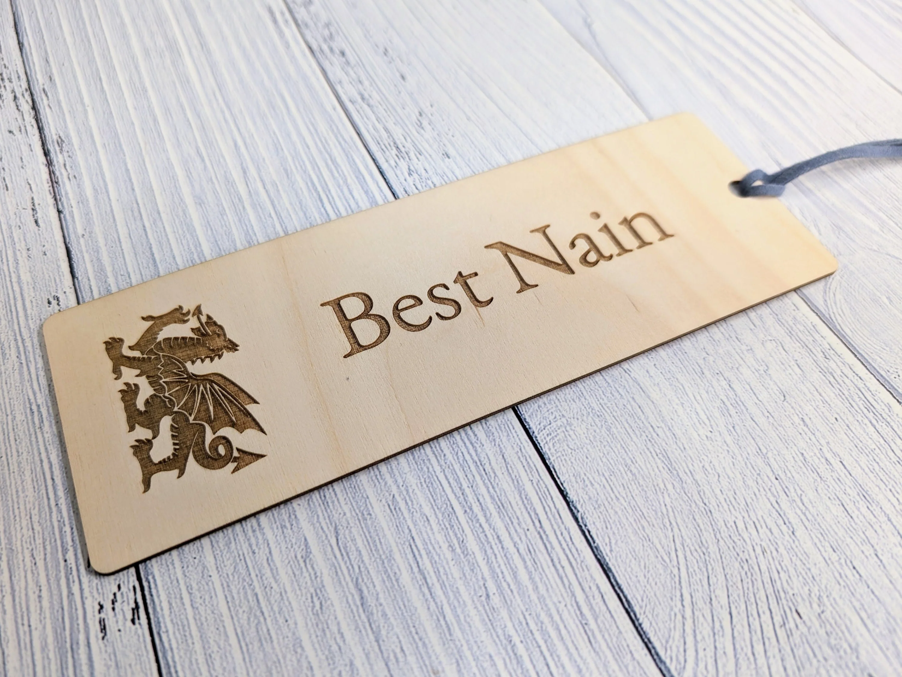 Best Nain - Welsh Dragon Engraved Wooden Bookmark - Image 4