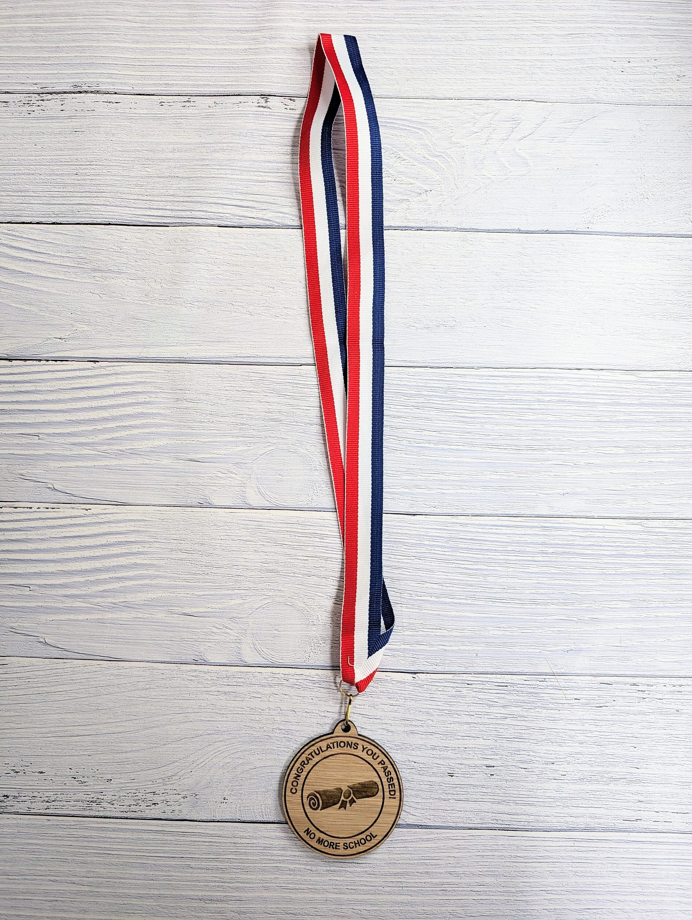Congratulations You Passed - No More School Wooden Medal | Fun Graduation Gift | Eco-Friendly | Personalised Keepsake for Students - Image 7