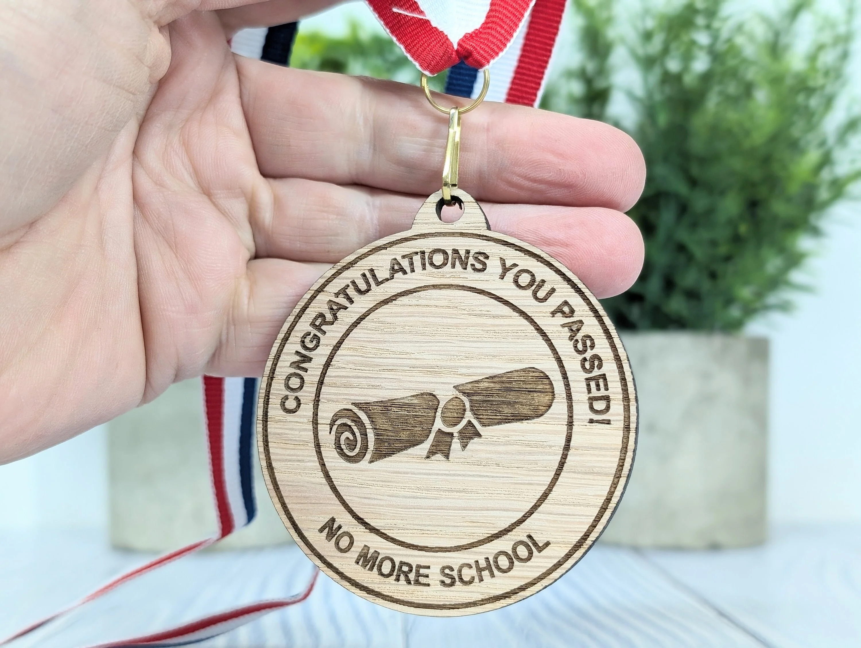 Congratulations You Passed - No More School Wooden Medal | Fun Graduation Gift | Eco-Friendly | Personalised Keepsake for Students - Image 9