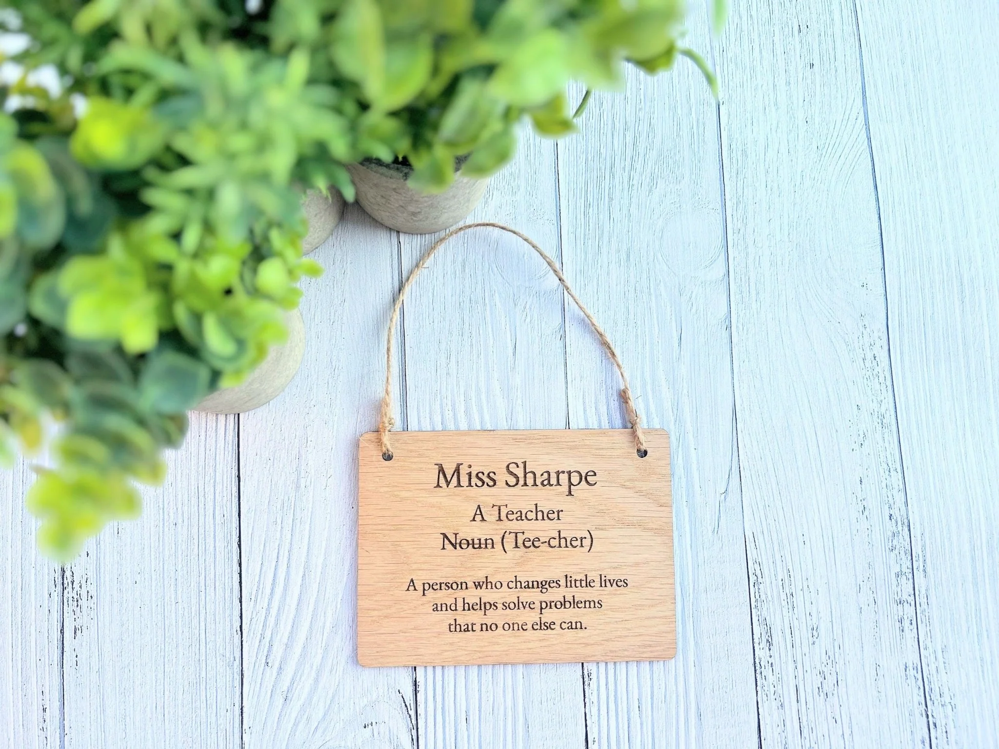 Custom Engraved Teacher Appreciation Sign - Personalised Oak Veneer Door/Hanging Sign - Thoughtful Gift for Educators & Mentors - Image 4