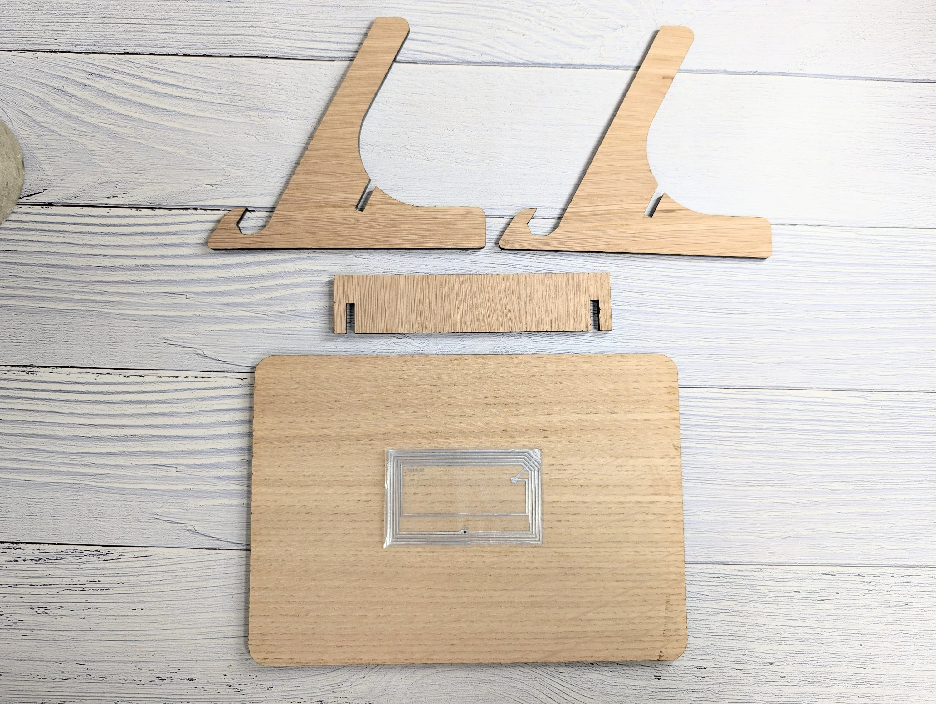 Custom NFC 'Tap to Pay' Wooden Sign - Personalised Logo, Eco-Friendly, Handmade in Wales, Oak Veneered Sign with Optional Stand - Image 8
