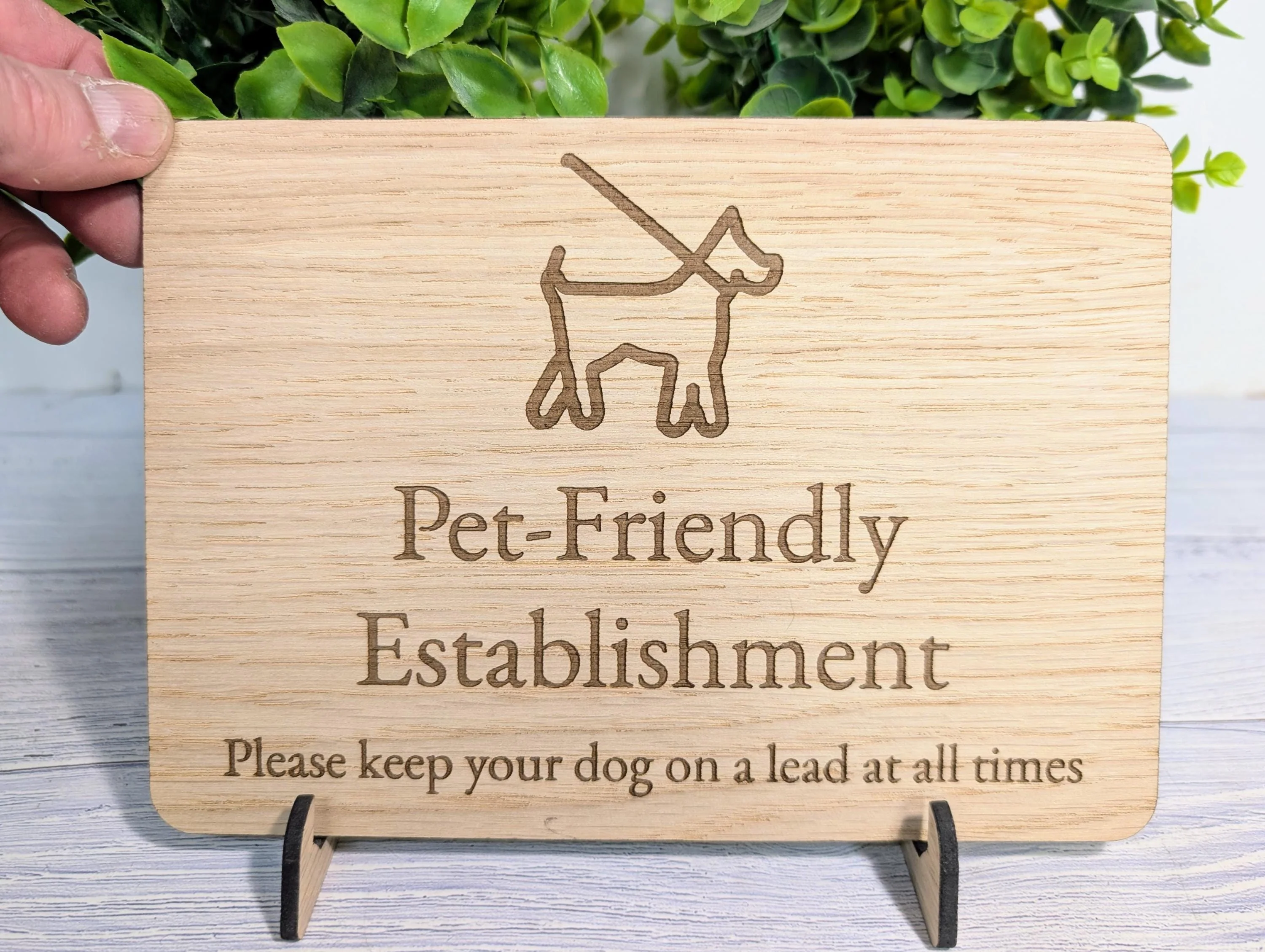 Dog on Lead Sign – Pet Friendly Establishment Sign – Oak Veneer Dog Sign – Keep Dogs on Lead – Optional Wooden Stand
