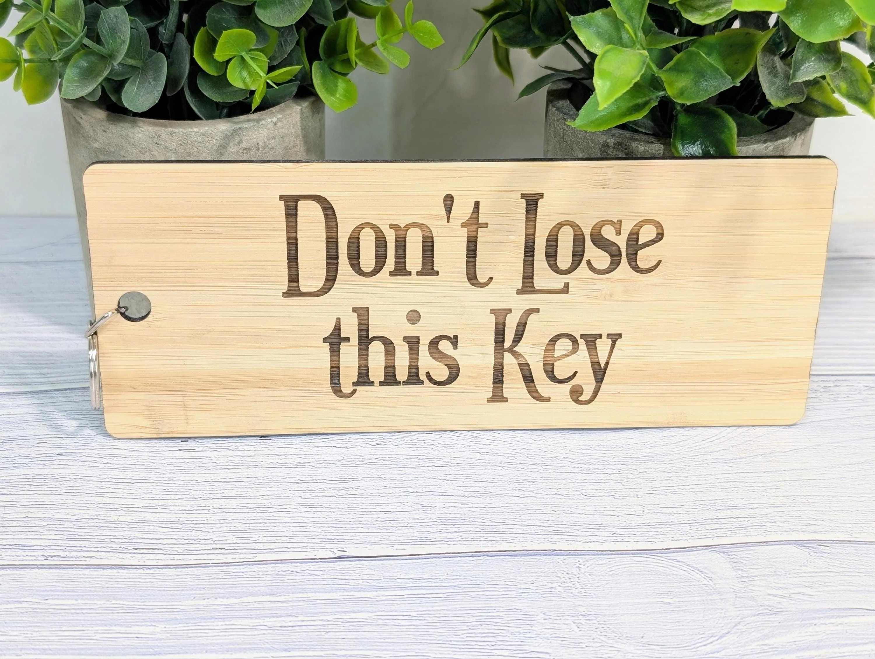 Don't Lose This Key - Extra-Large 200x80mm Bamboo Keyring - Ideal for Important Keys or Habitual Key Losers, Eco-Friendly - Image 2
