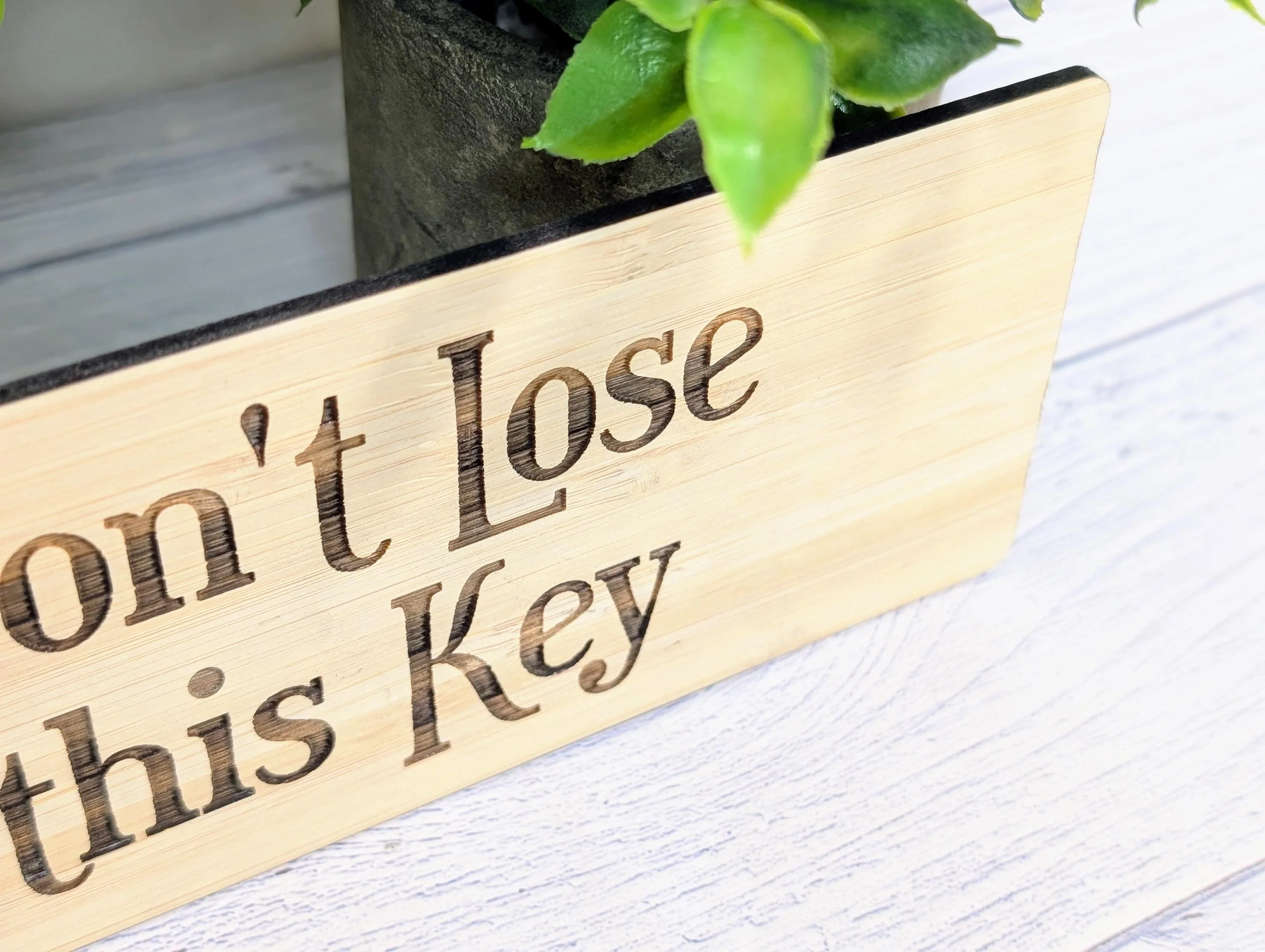 Don't Lose This Key - Extra-Large 200x80mm Bamboo Keyring - Ideal for Important Keys or Habitual Key Losers, Eco-Friendly - Image 3