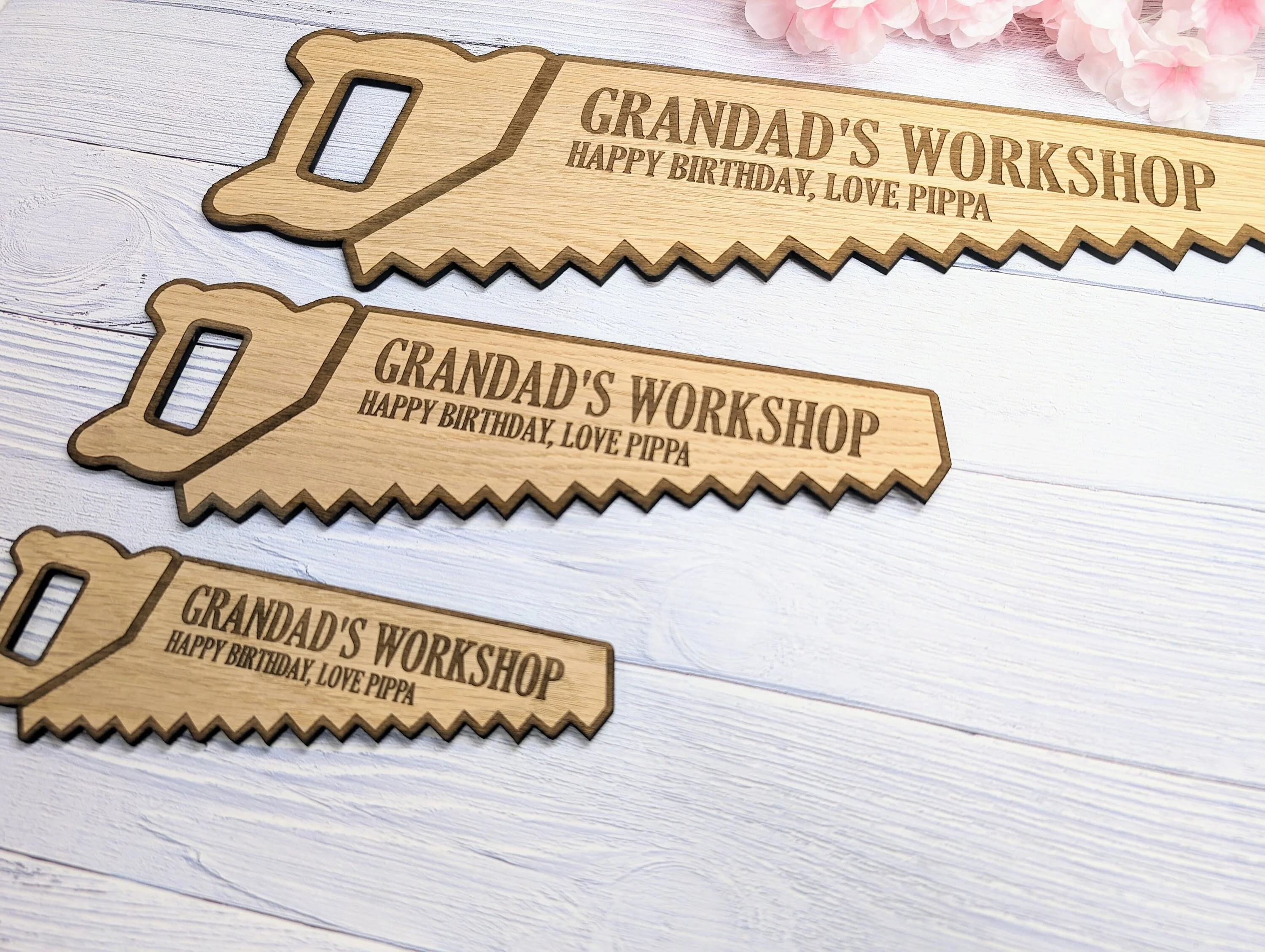 Eco-Friendly Handsaw-Shaped Workshop Sign - Customisable, Welsh Oak Veneer | Ideal for Personalised Shop Decor, Unique Gift - Image 2