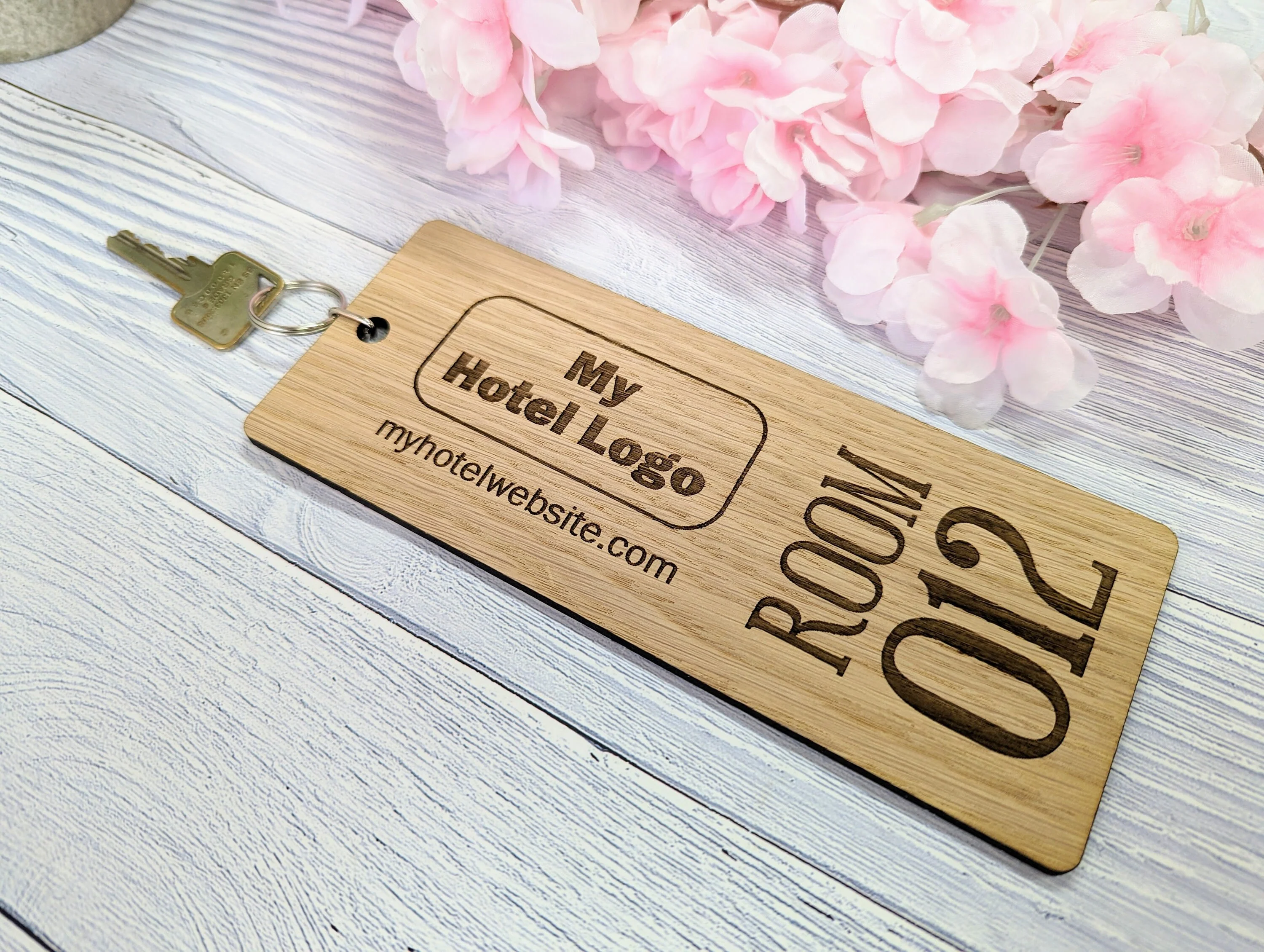 Extra-Large 200x80mm Wooden Hotel Keyrings - Customisable with Hotel Name/Logo & Room Number - Ideal for Luxury Hotels - Image 2
