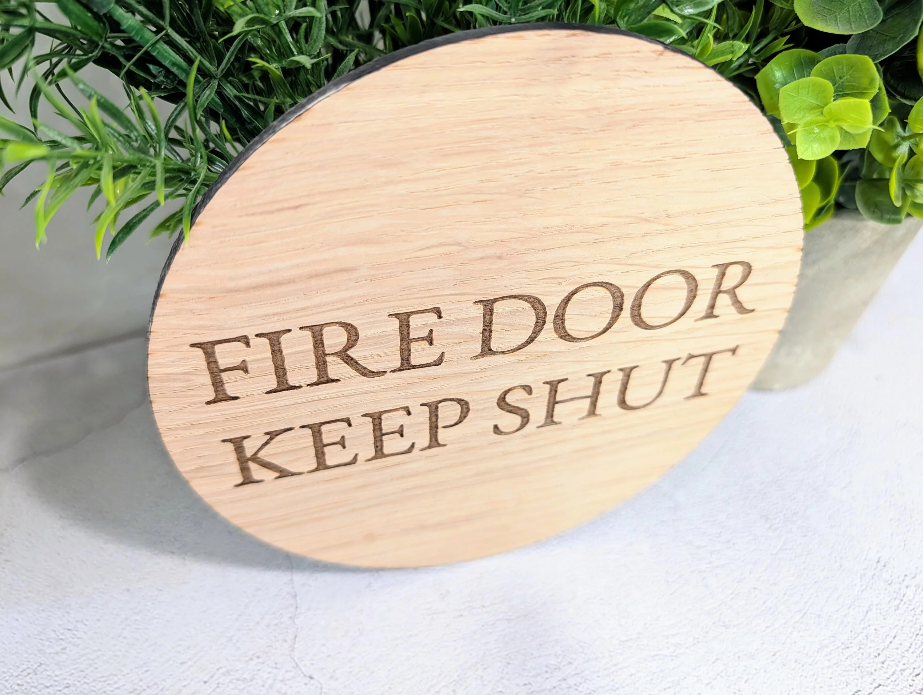 Fire Door Keep Shut Sign – Circular Oak Veneered Wall or Door Sign, Indoor Use Only, Handmade in Wales, Plastic-Free Packaging - Image 4
