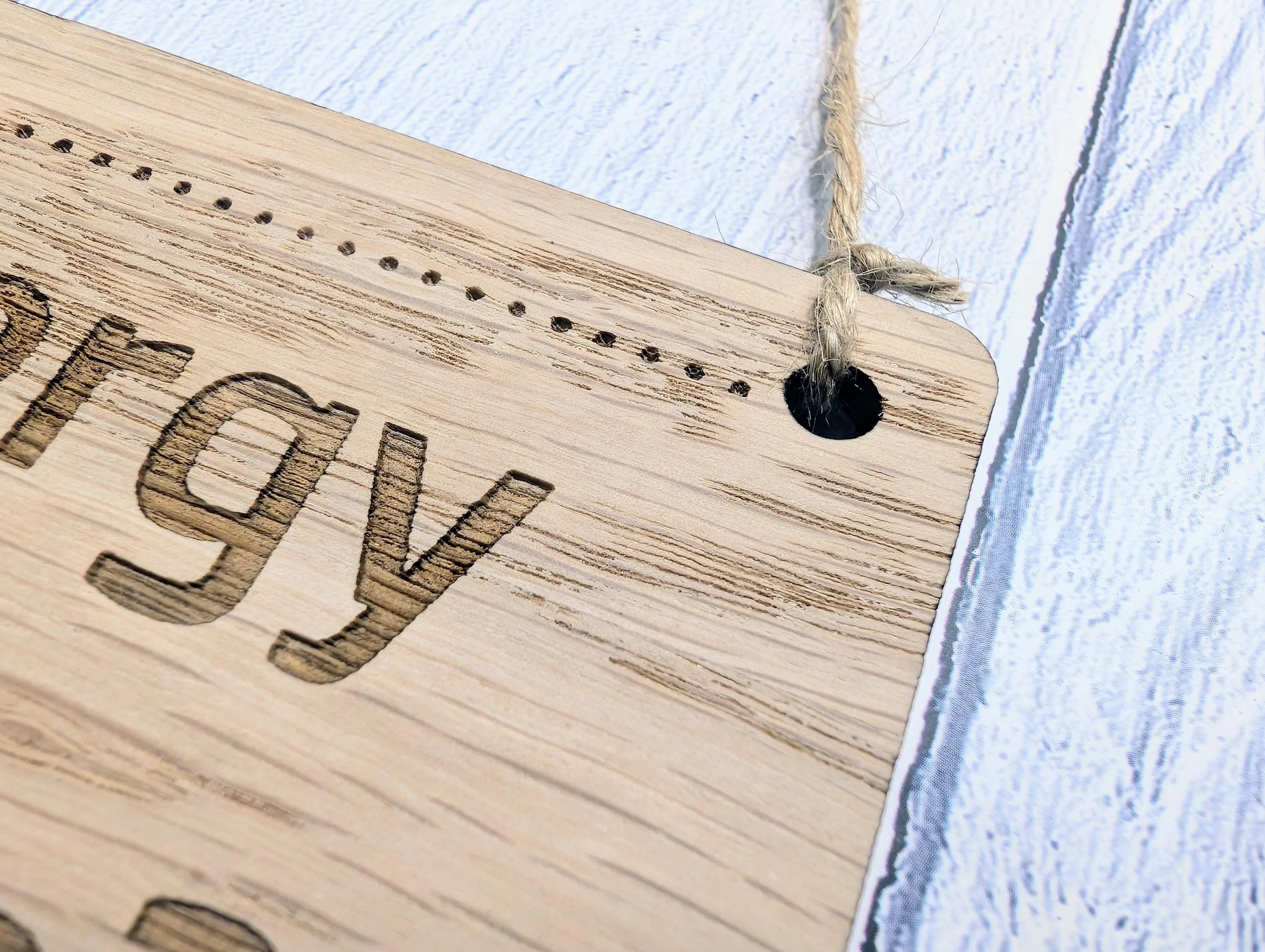 Food Allergy Notice Wooden Sign – Oak Veneer Allergy Info Sign – Coeliac & Allergy Warning – Wood Cafe, Restaurant, Pub Safety Signage - Image 9