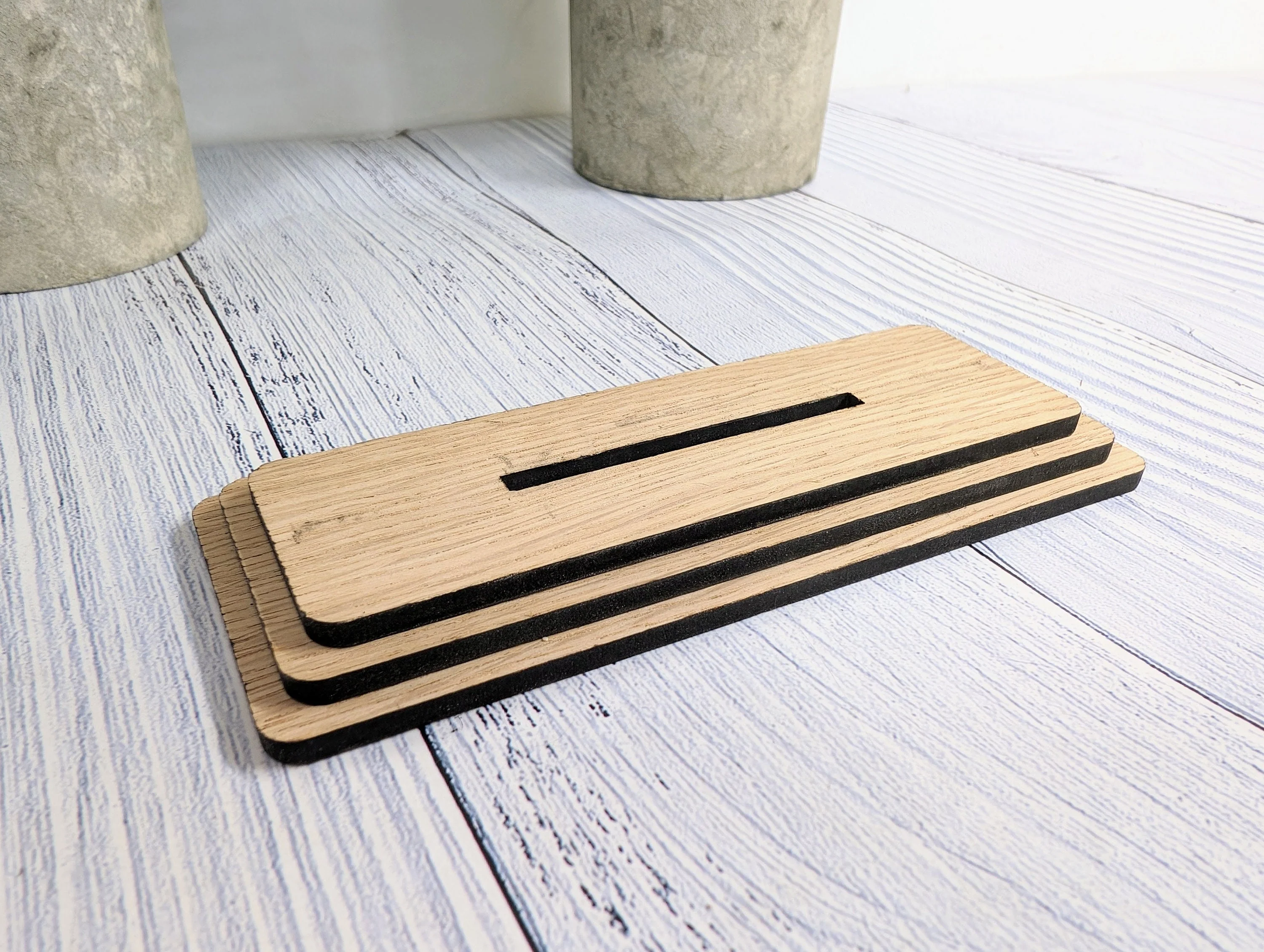 Freestanding "No Mobile Phones Please" Wooden Table Sign, Oak Finish, Ideal for Cafes, Restaurants & Public Spaces etc, 2 Sizes, Signage - Image 5