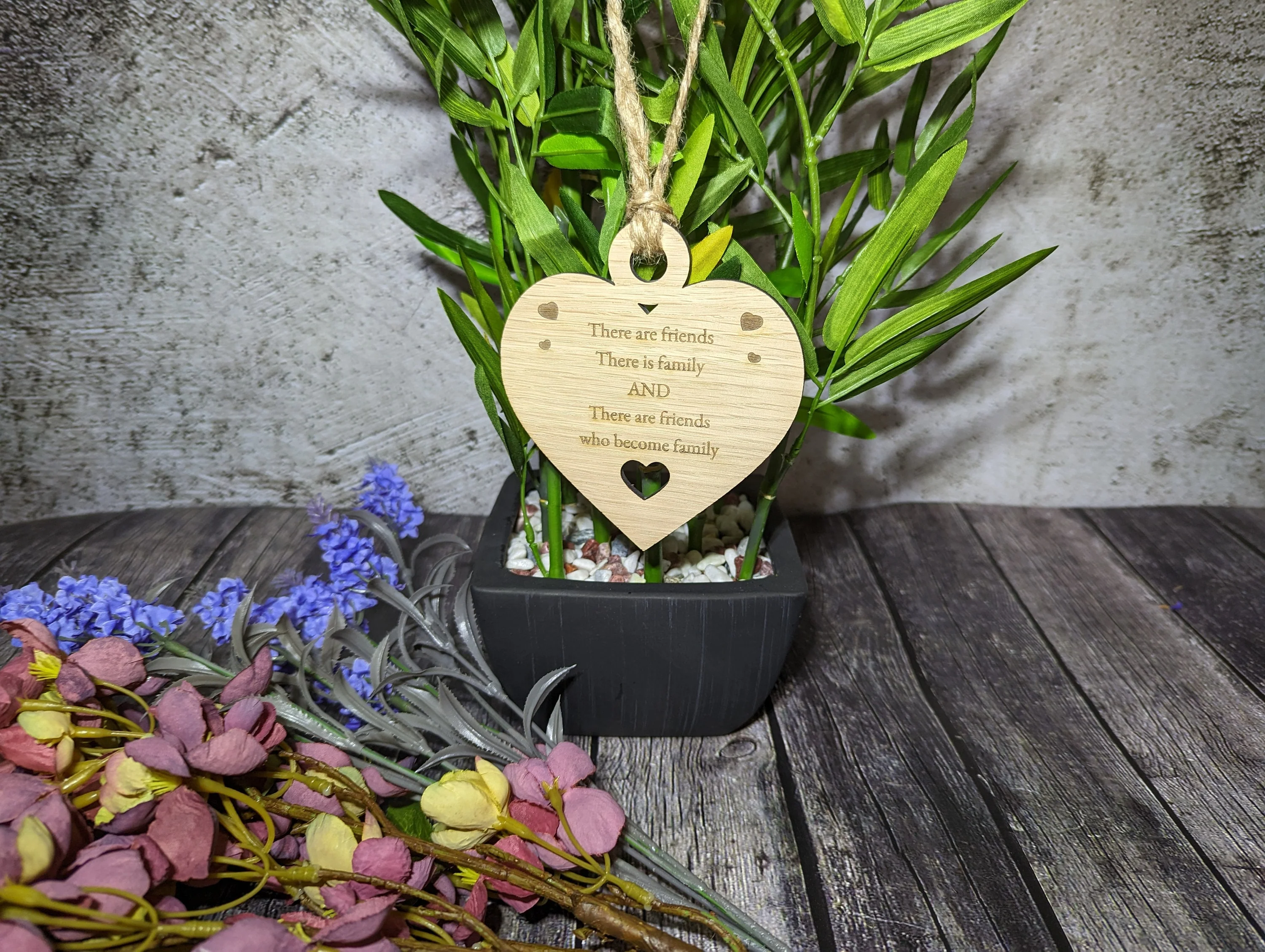 Friends Heart Shaped Sign, Friend Gift, Choice of Quote, Oak - Image 8