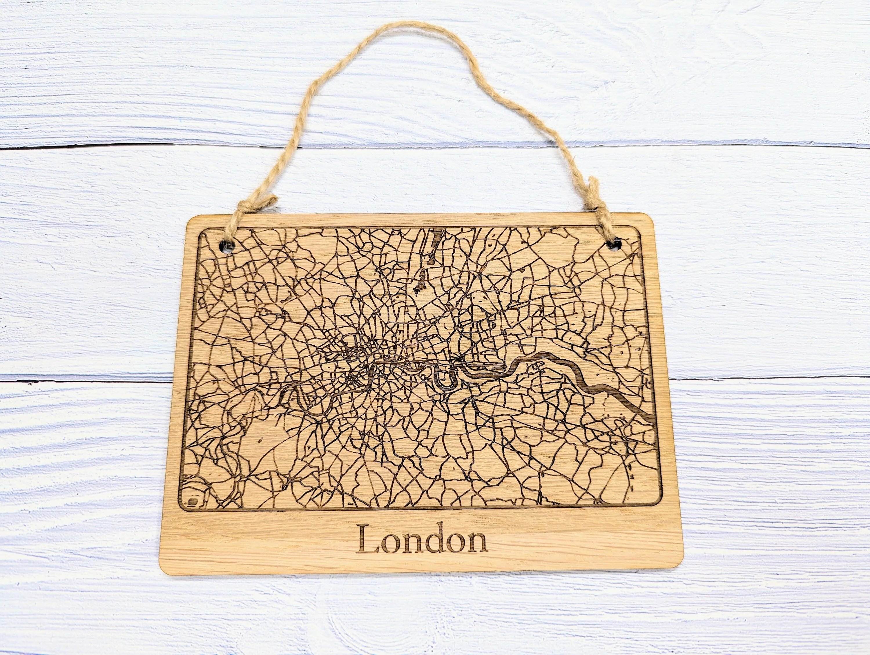 Handcrafted Wooden Map Wall Art of London - Unique Home Decor or Thoughtful Gift - 4 Sizes Available - Customisable - Image 4