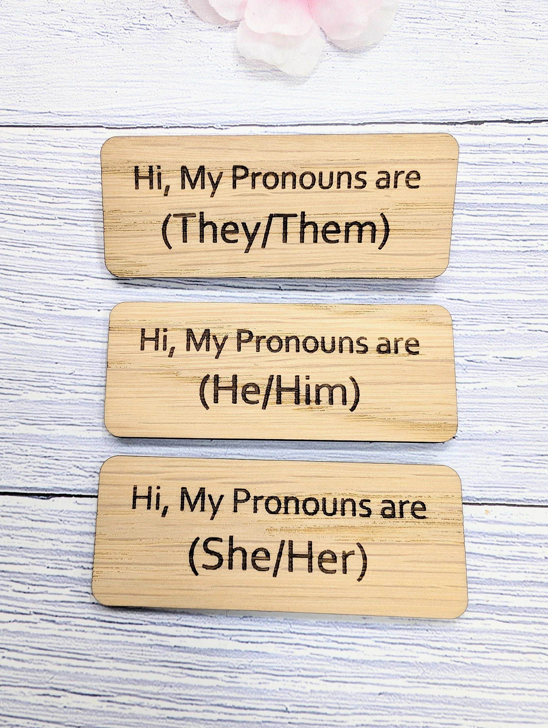 Oak Pronoun Badge: He/Him, She/Her, They/Them (Pin/Magnet) - Image 2