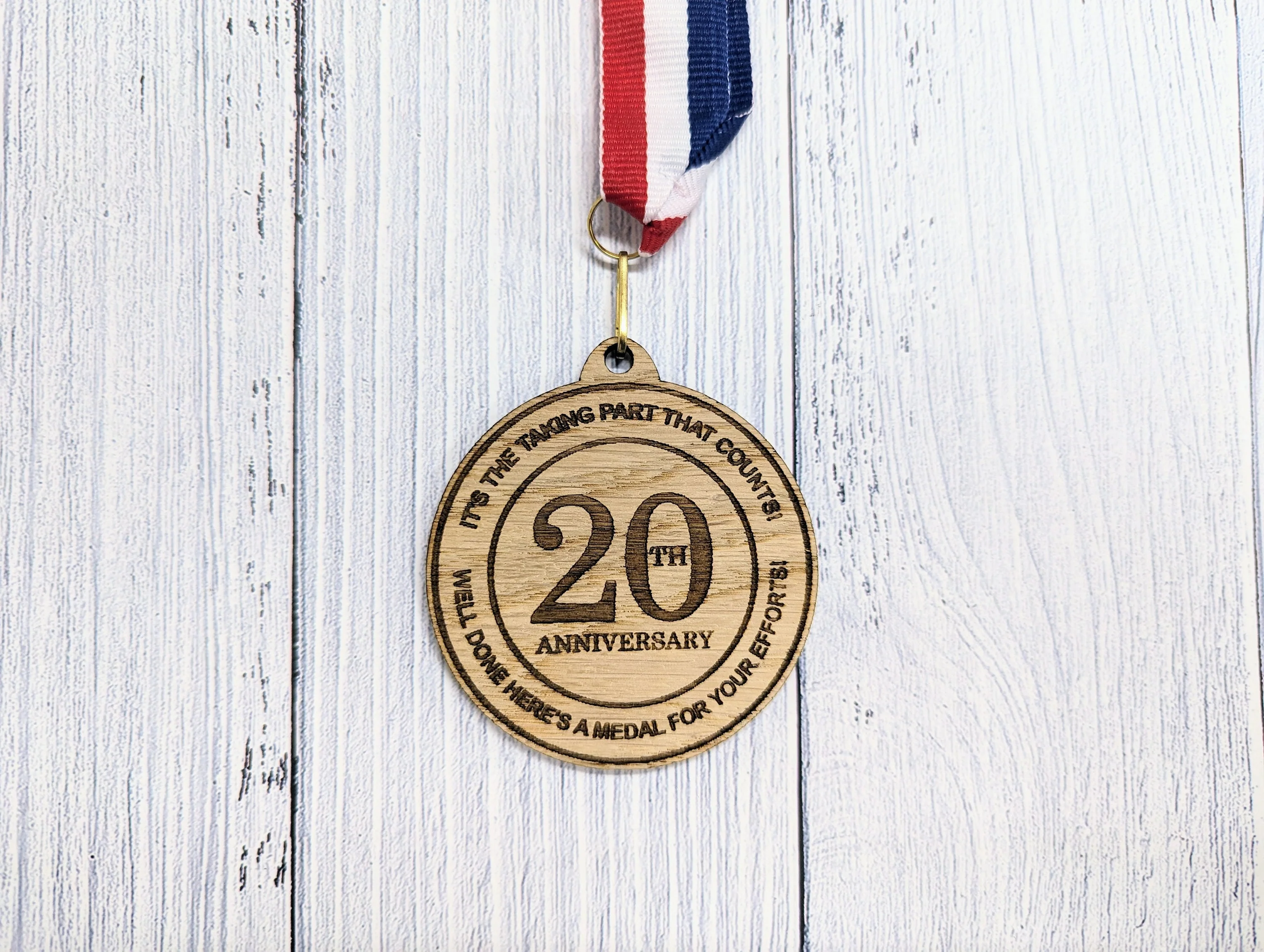 Humorous Anniversary Survival Medal - Celebrating Years Together! - Image 3
