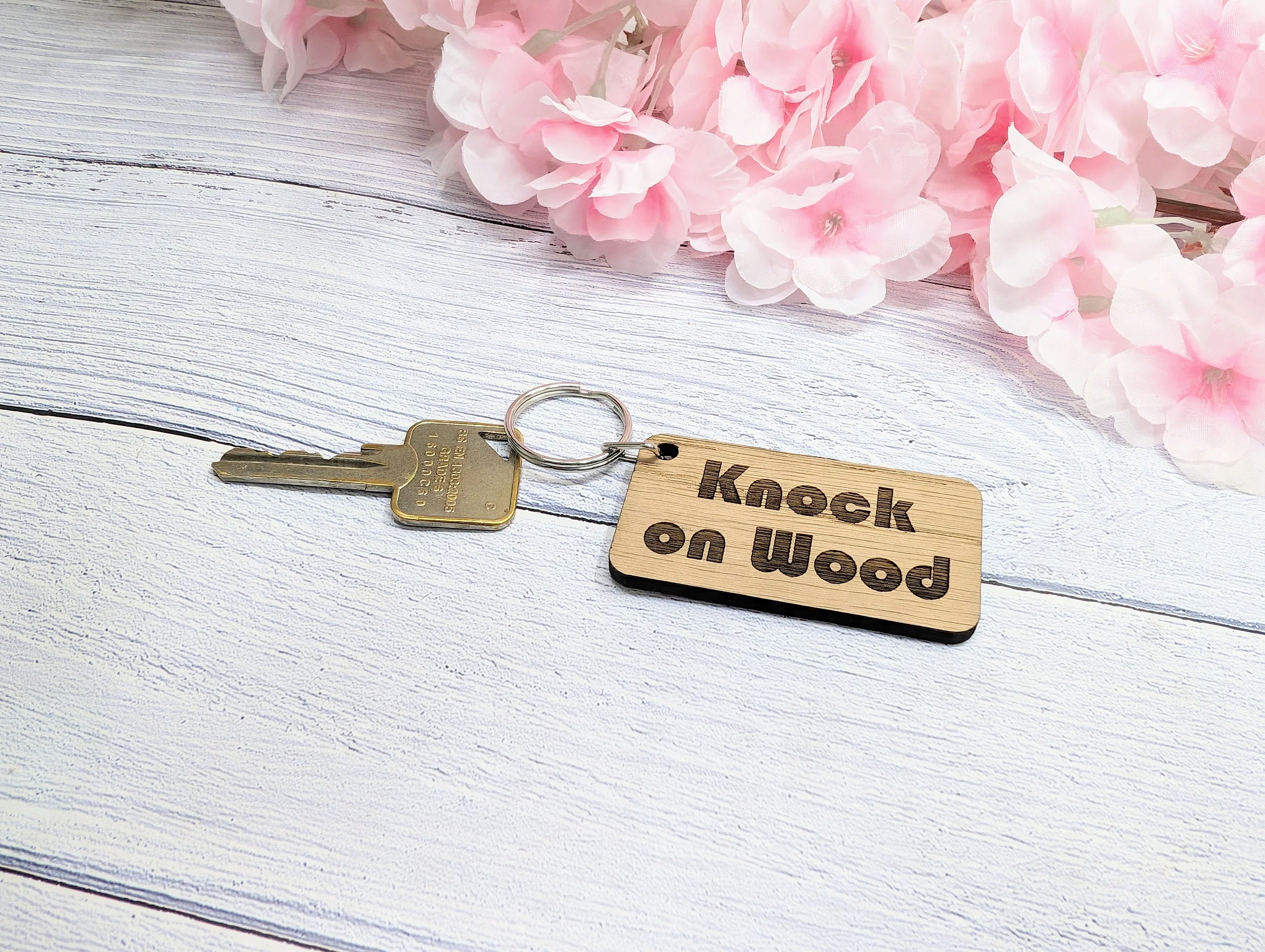Knock on Wood Oak Veneer Keyring - 65x35mm, Superstition Inspired | Unique Good Luck Charm, Eco-Friendly, Perfect for Gift-Giving - Image 3