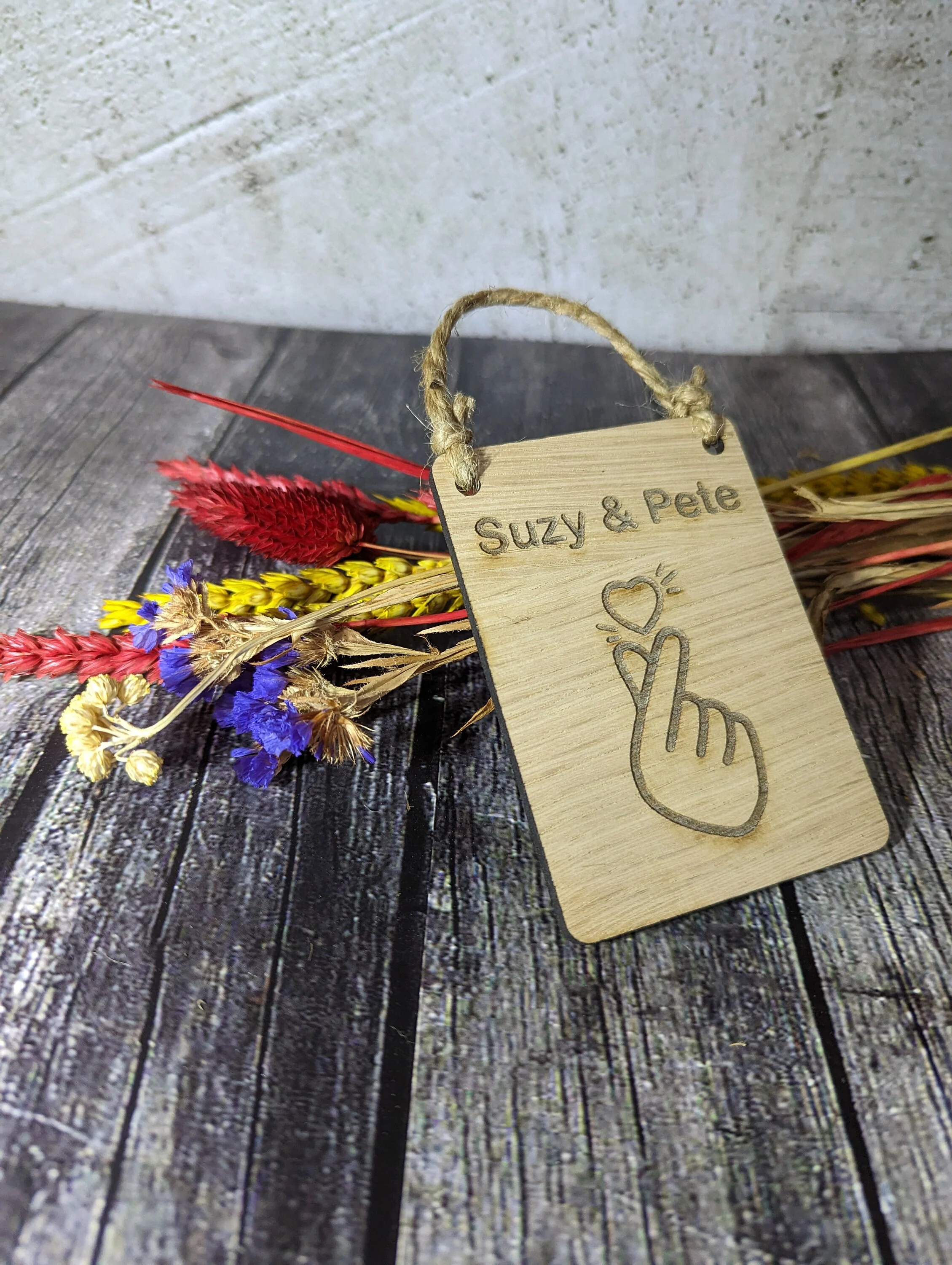 Korean Finger Heart Romantic Sign, Plaque - Image 6