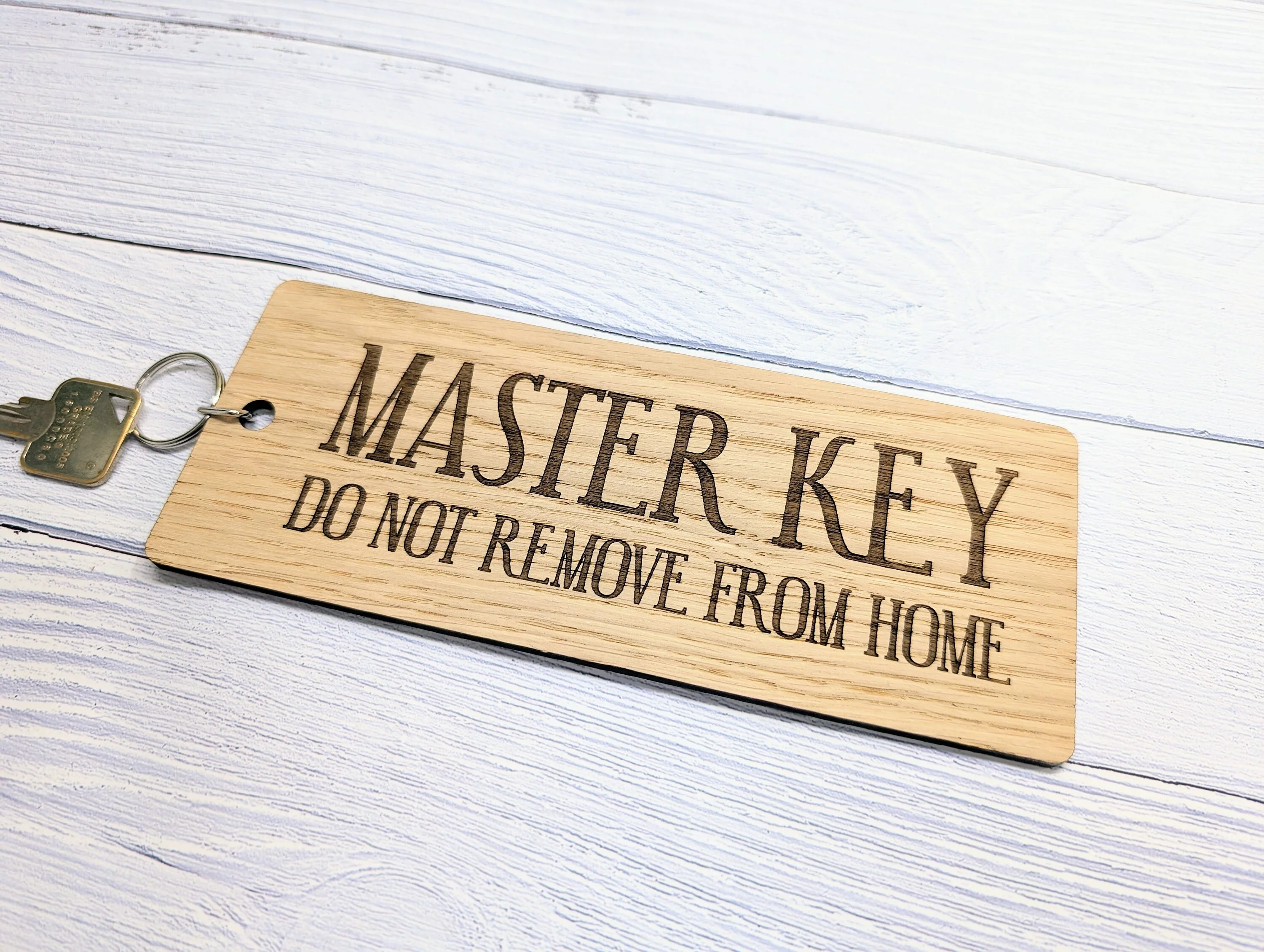 Master Key Wooden Keyring - 'Do Not Remove From Home' - Image 3