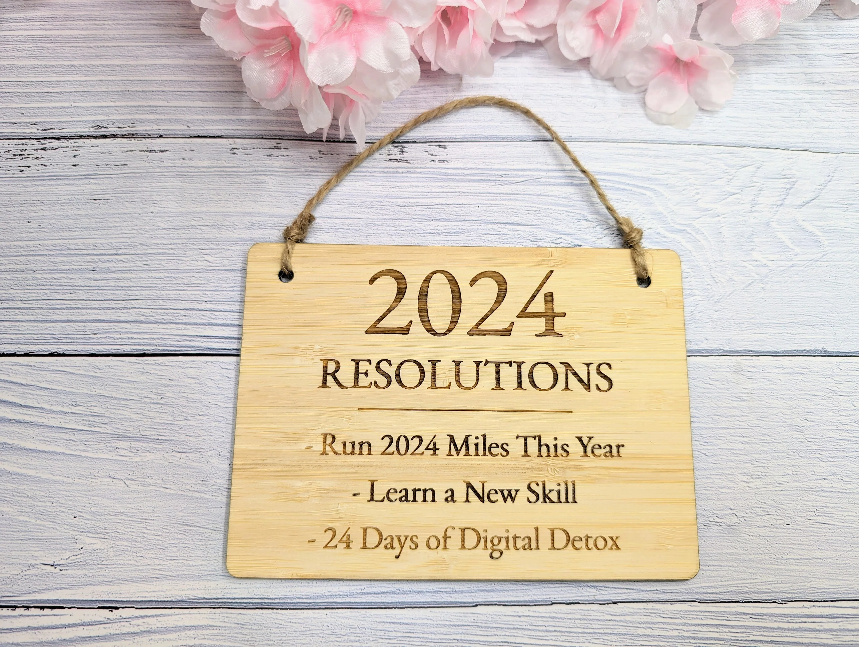 New Year's Resolution Bamboo Sign - Personalised Goals for 2024 - Oak Veneer - Up to 6 Lines of Custom Resolutions - Start Your Year Right - Image 3