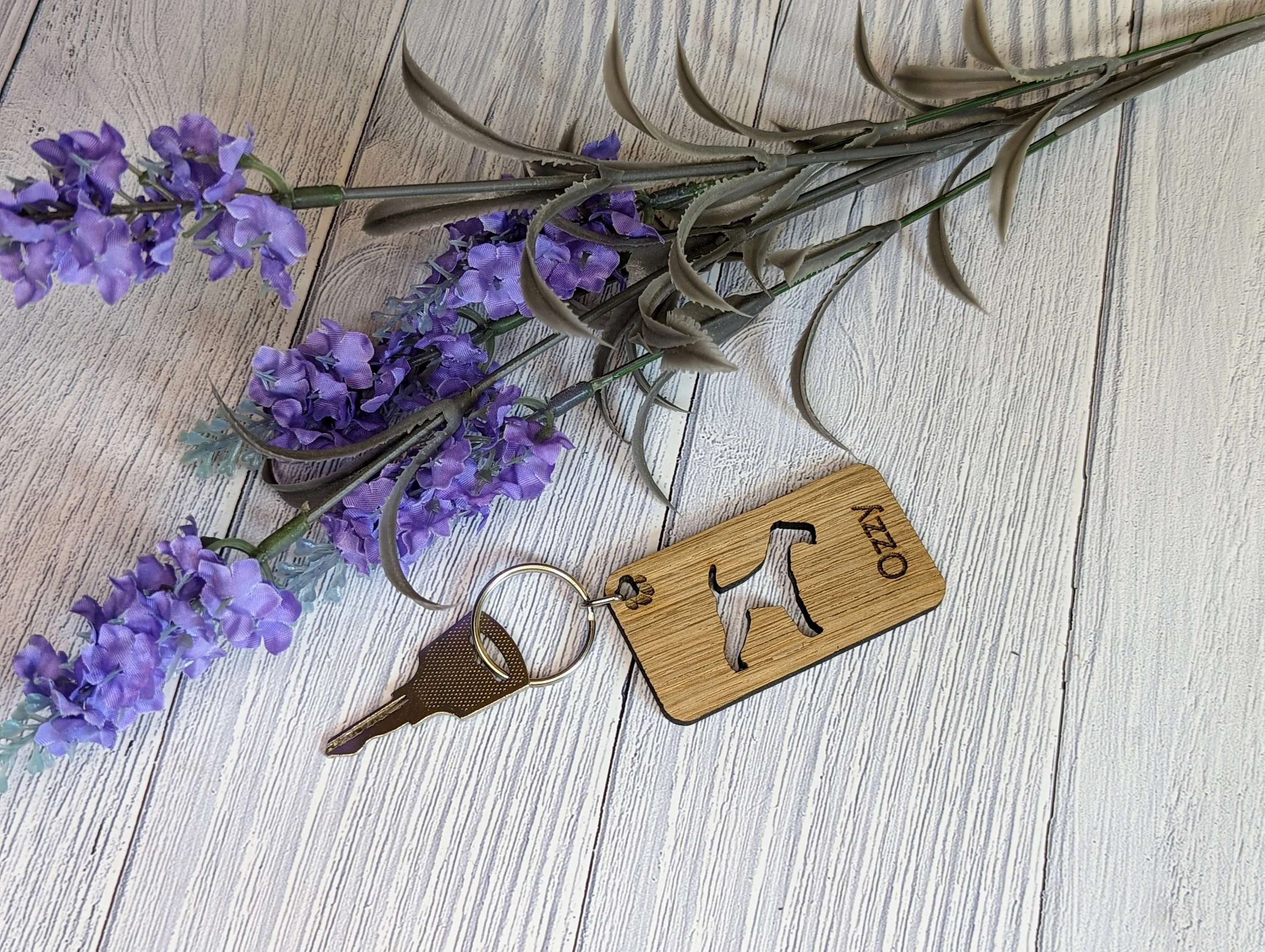 Personalised Airedale Terrier Wooden Keyring | Oak Dog Keychain | Gift For Airedale Parent | Doggy Key Tag Gift - Image 2