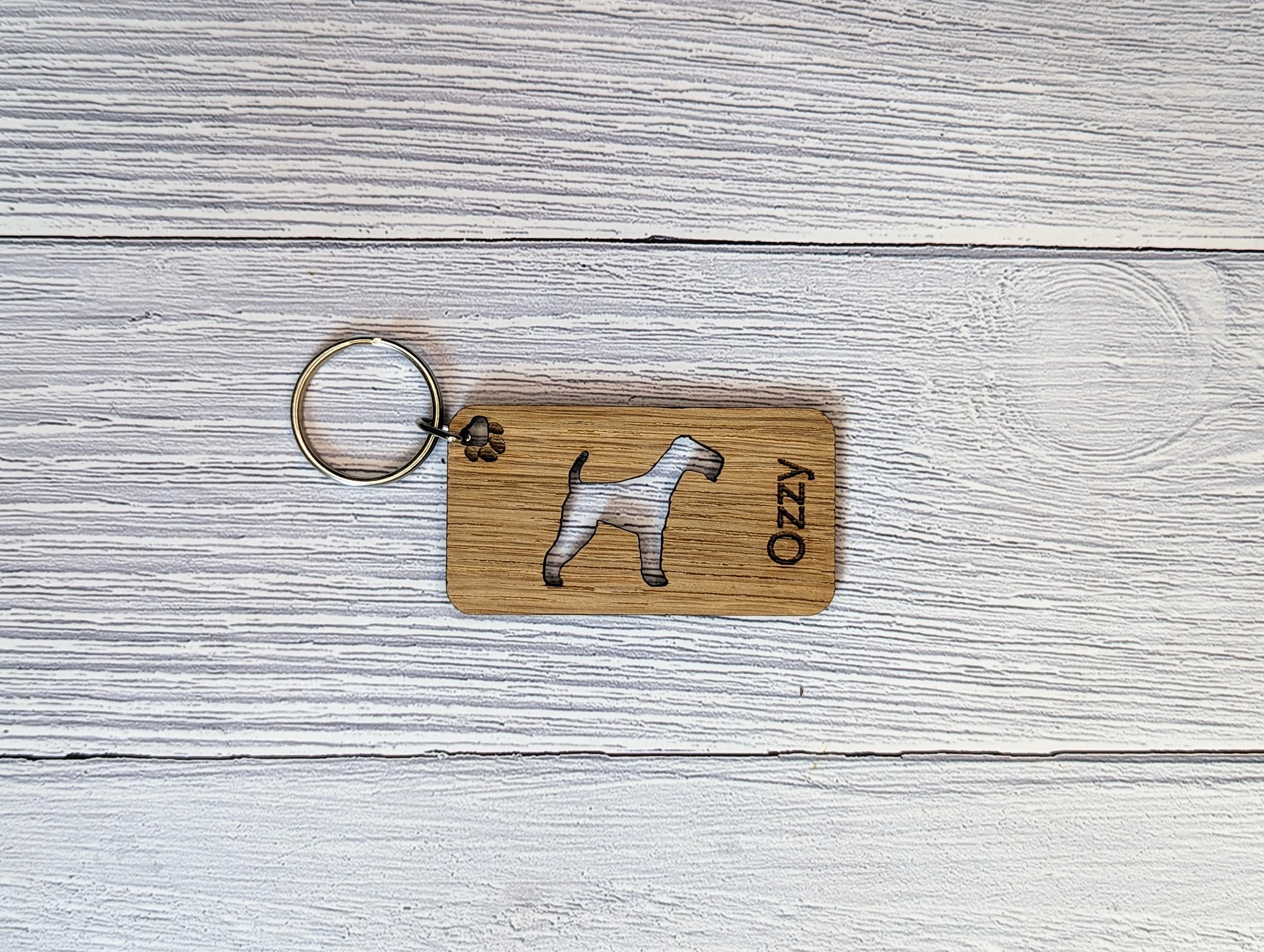 Personalised Airedale Terrier Wooden Keyring | Oak Dog Keychain | Gift For Airedale Parent | Doggy Key Tag Gift - Image 4