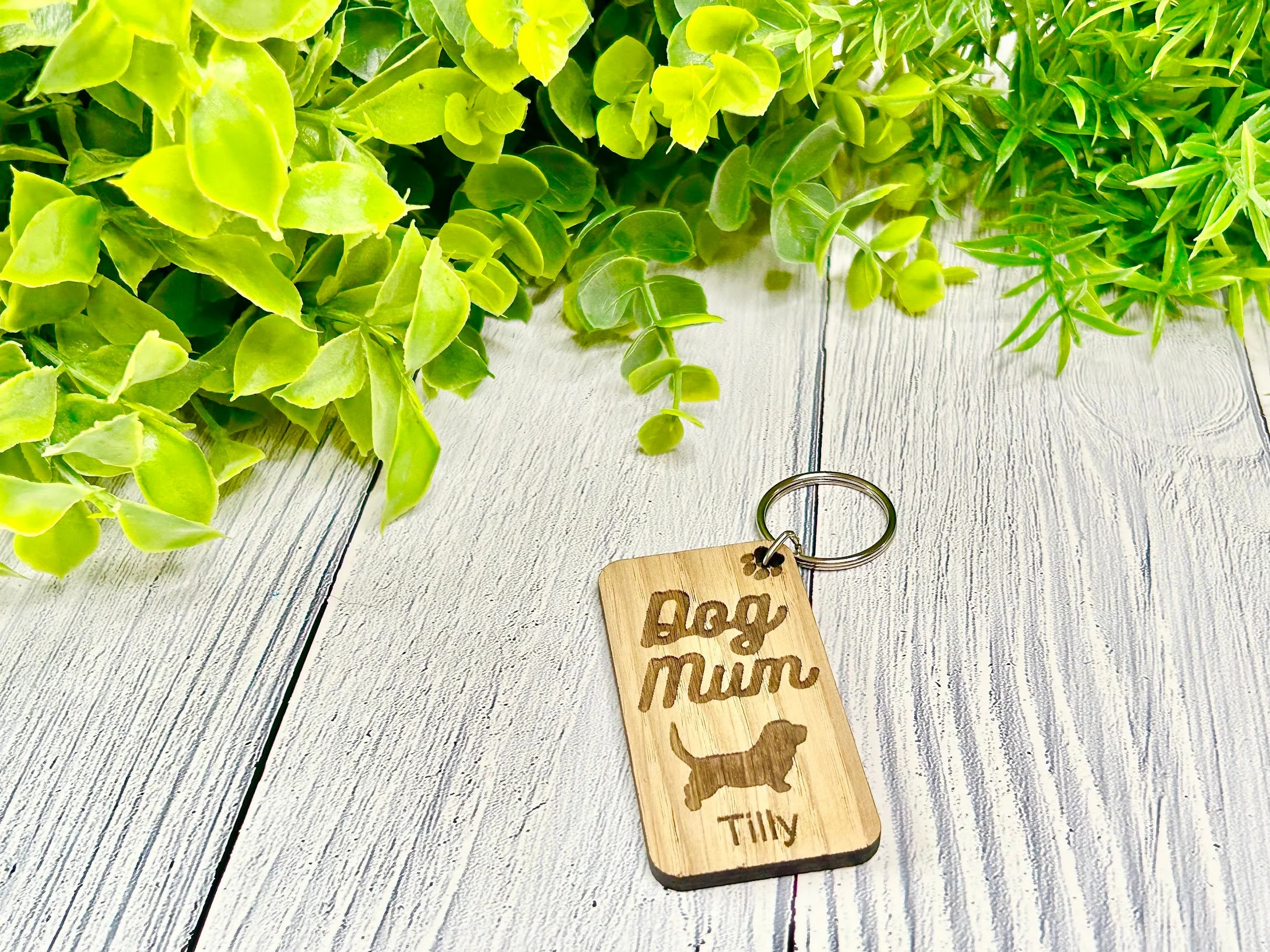 Personalised Basset Hound Dog Mum Wooden Keyring | Oak Dog Keychain | Gift For Basset Hound Parent | Doggy Key Tag Gift - Image 2