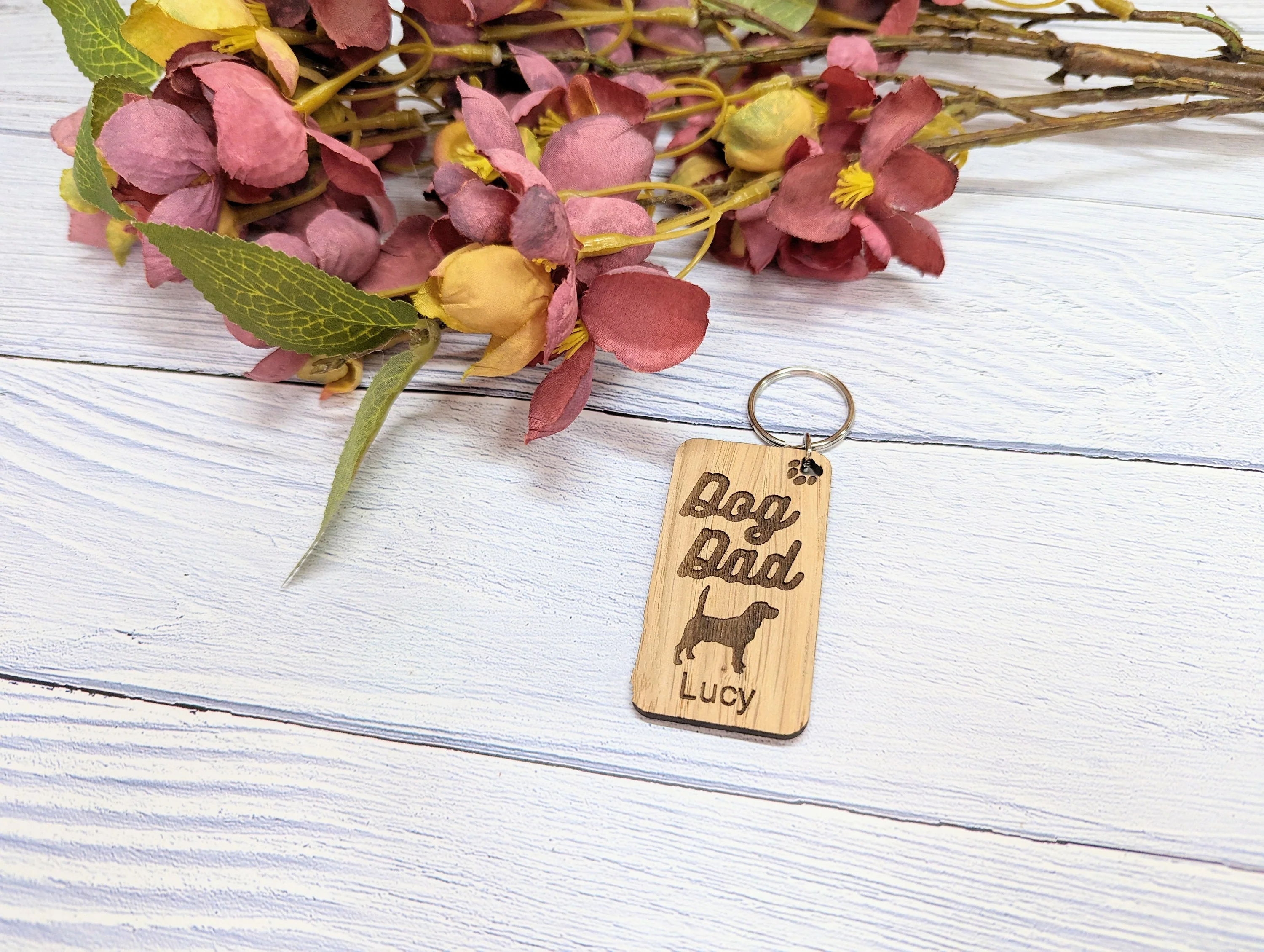 Personalised Beagle Dog Parent Wooden Keyring - Custom Oak Keychain - Unique Gift for Beagle Lovers - Image 2