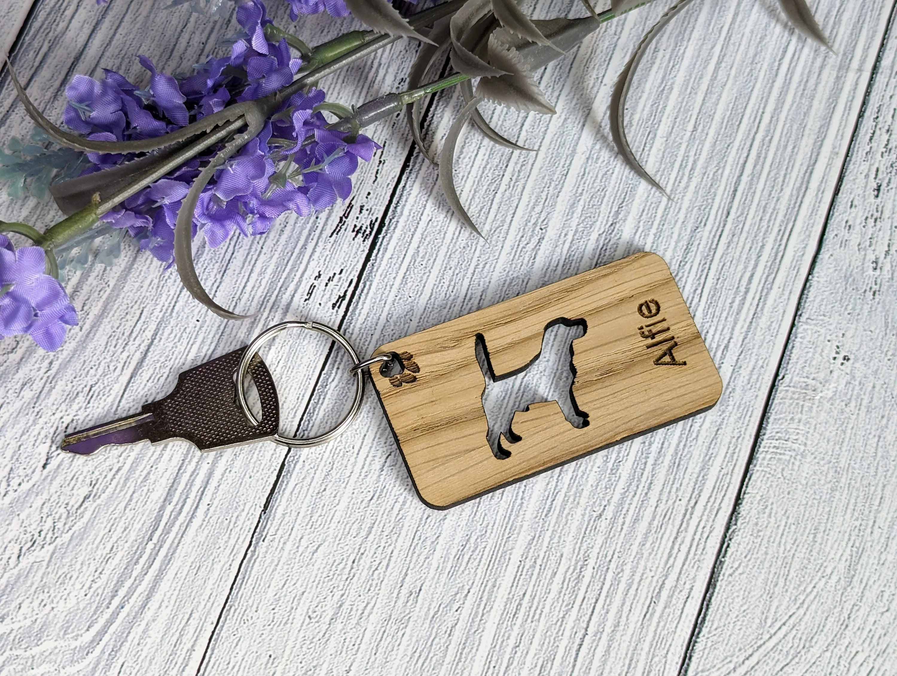 Personalised Beagle Dog Wooden Keyring | Oak Dog Keychain | Gift For Beagle Parent | Doggy Key Tag Gift - Image 2