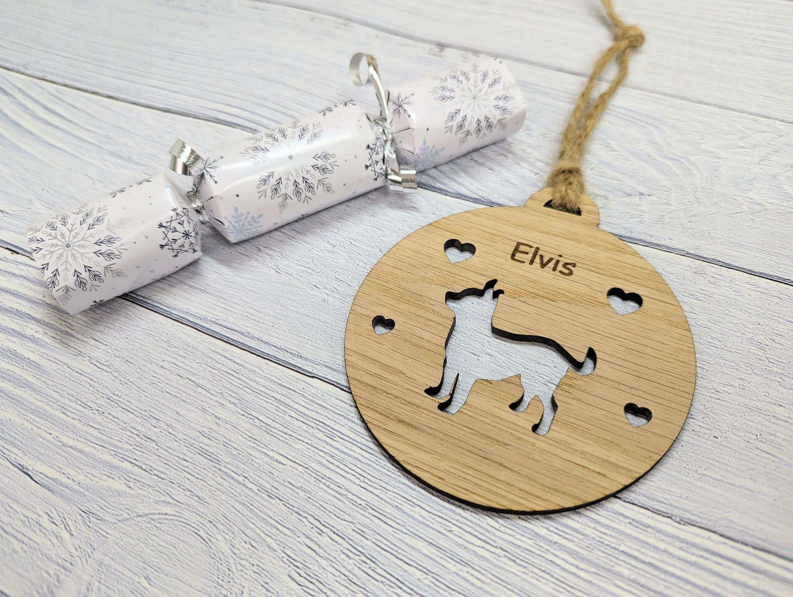 Personalised Chihauhua Christmas Bauble in Oak Veneer MDF - Rustic Jute String - Stars or Hearts Cut-Out - Chihauhua Gift - Image 4