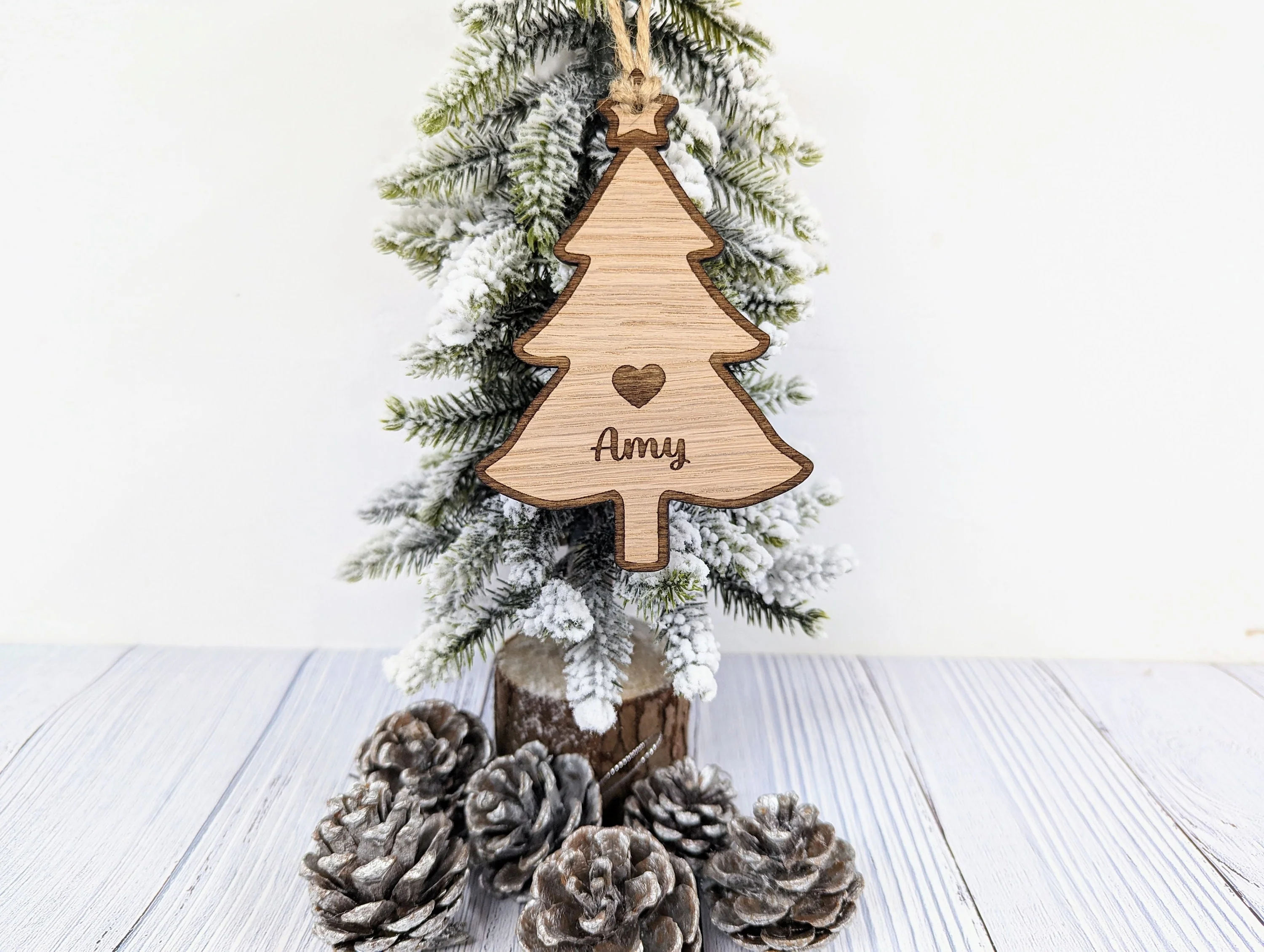 Personalised Christmas Tree-Shaped Bauble with Engraved Heart and Star - Oak Veneer - Image 2