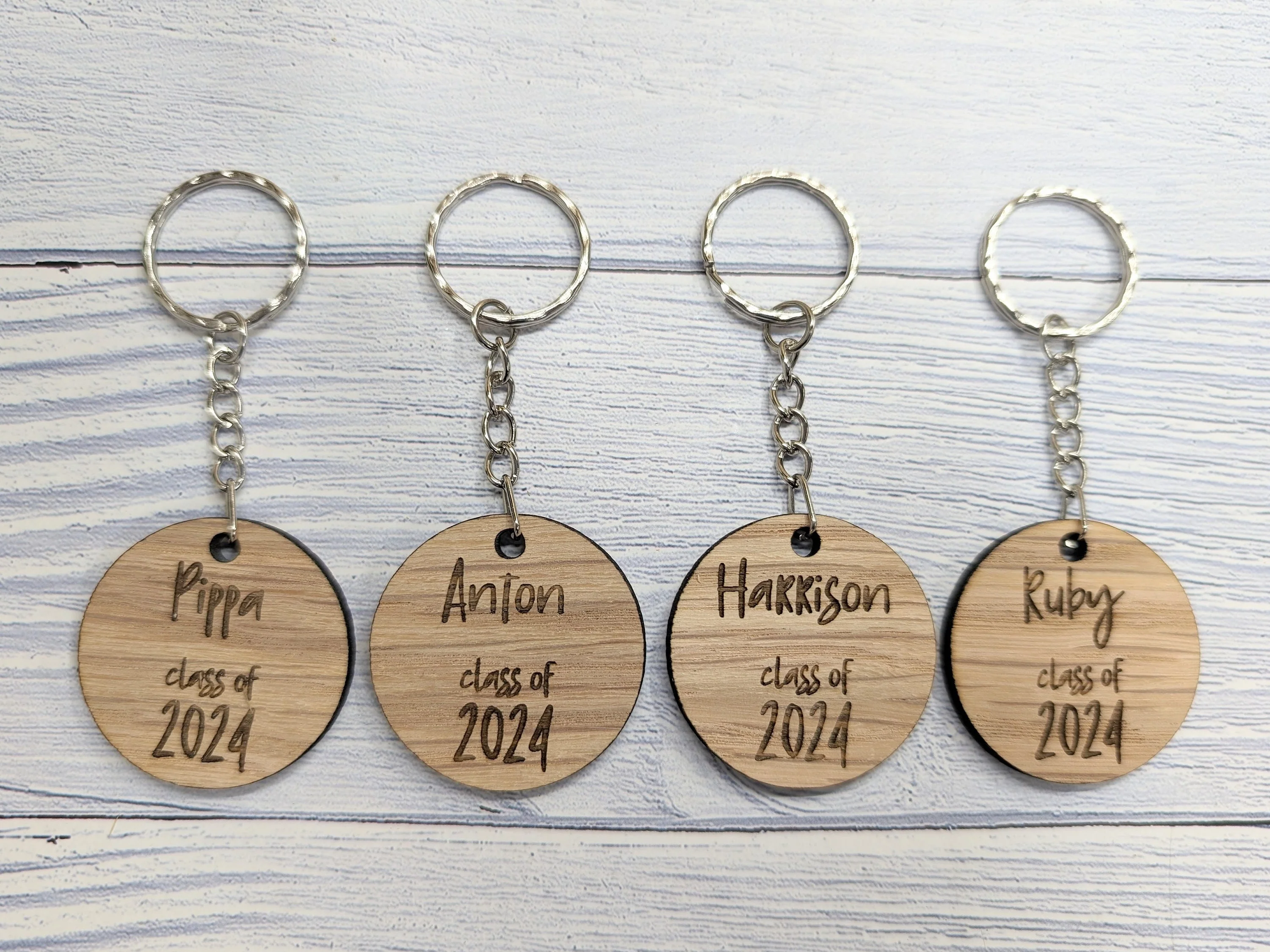 Personalised "Class of" Student Keyrings, Oak School Key Chains, Students Gifts | Gifts from Teacher, End of Term, End-of-Year, Custom Names - Image 4