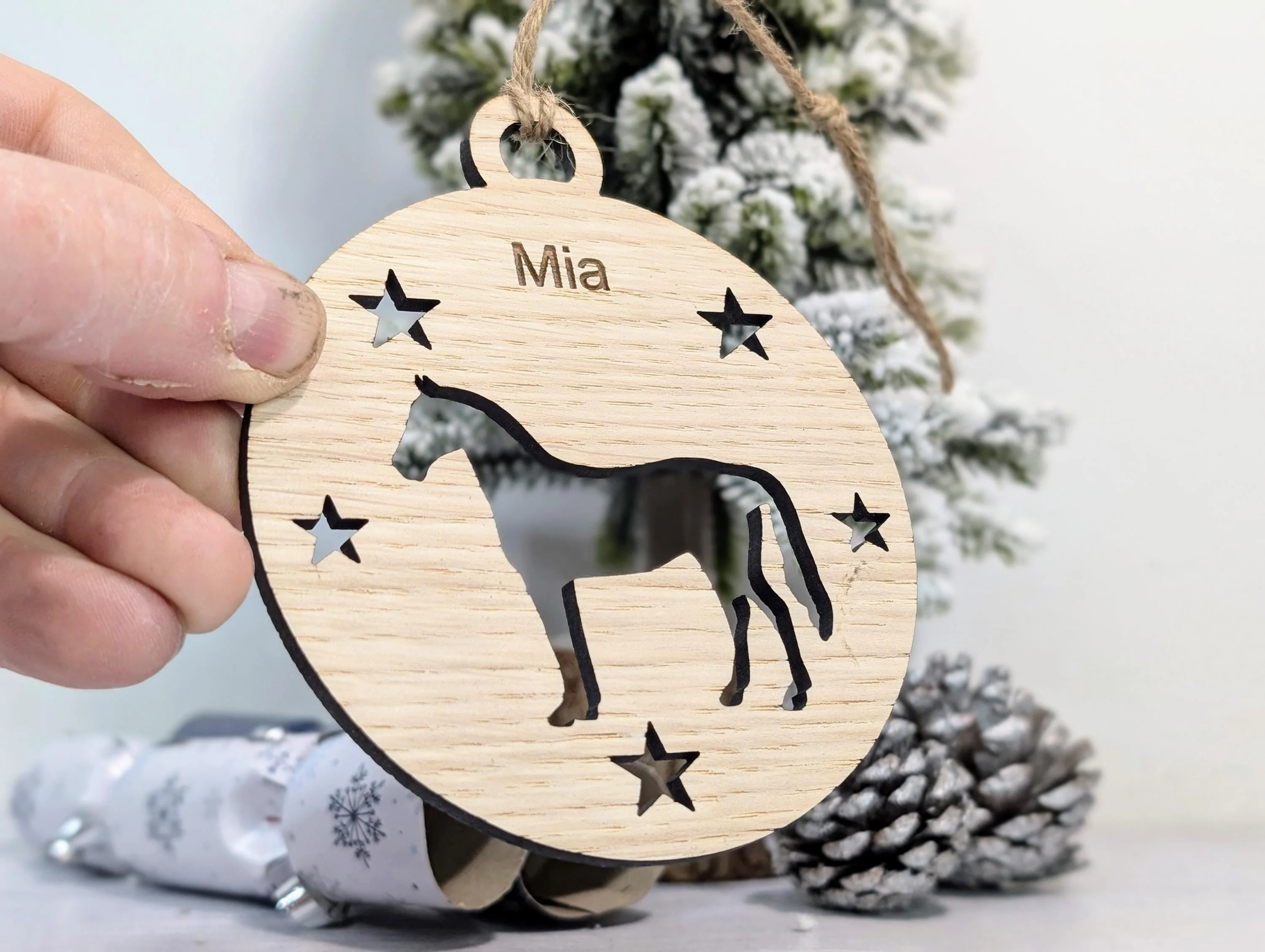Personalised Horse Bauble - Custom Wooden Gift for Pony Lovers | Equine Christmas Bauble | Oak Veneered Xmas Decoration - Image 2
