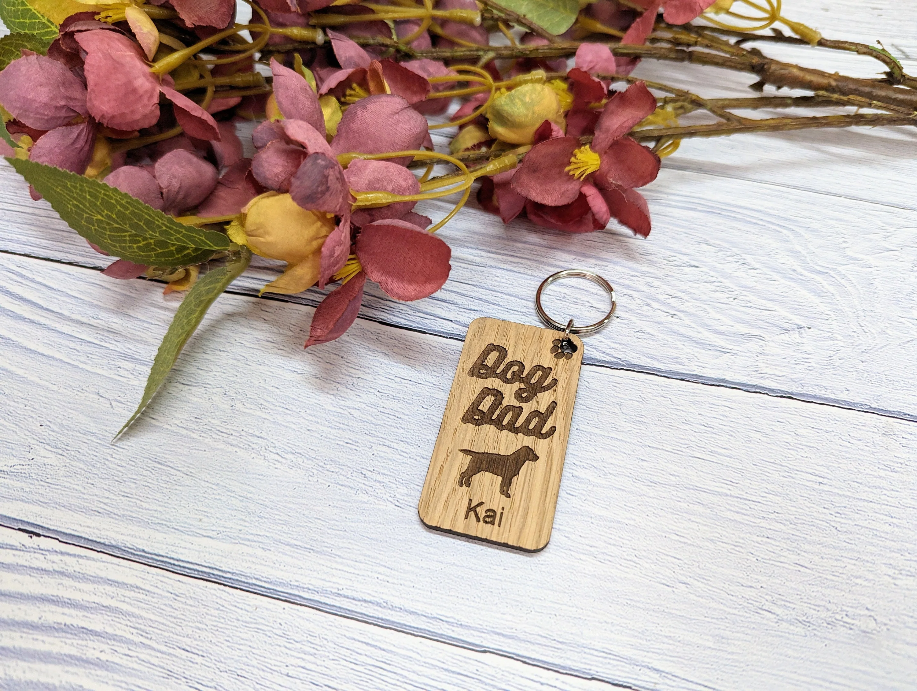 Personalised Labrador Dog Parent Wooden Keyring - Custom Oak Keychain - Unique Gift for Labrador Lovers - Image 3