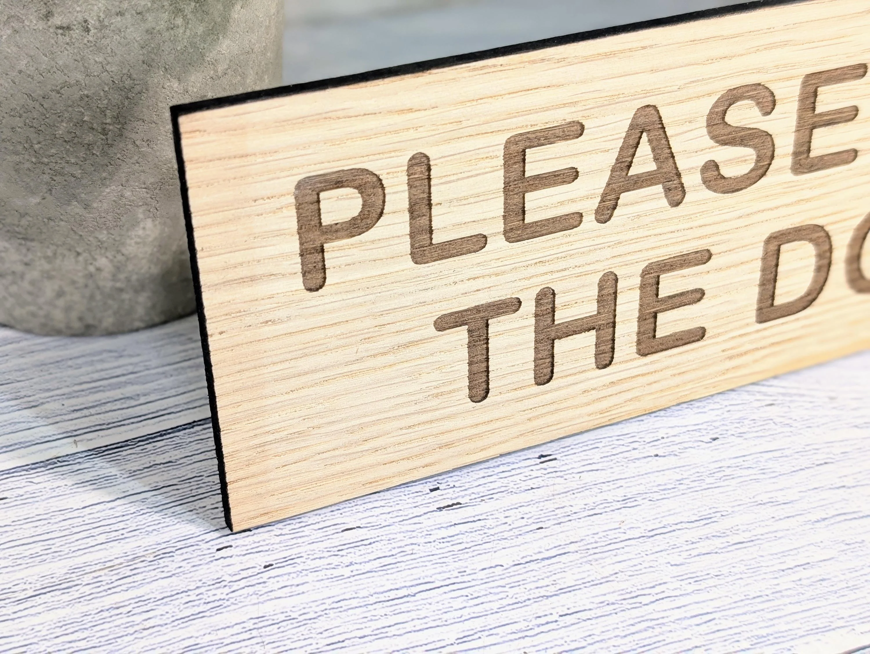Personalised Oak Door Sign – Please Lock The Door or Custom Text | Wooden Plaque for Bathroom, Office or Shed | 4 Sizes – Eco Gift - Image 4