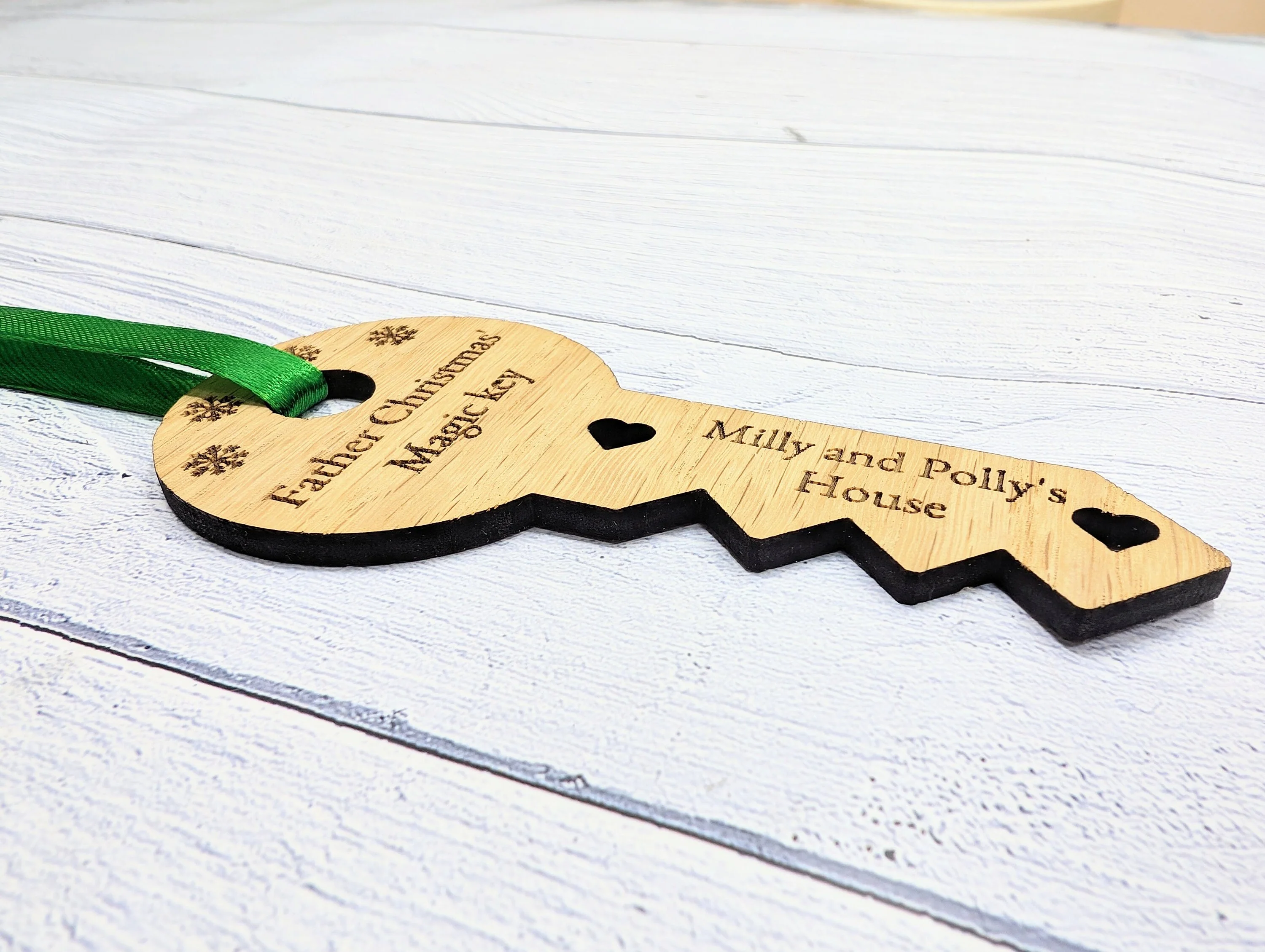 Personalised Oak Father Christmas Magic Key - Custom Kids' Names, Festive Decor - Image 6