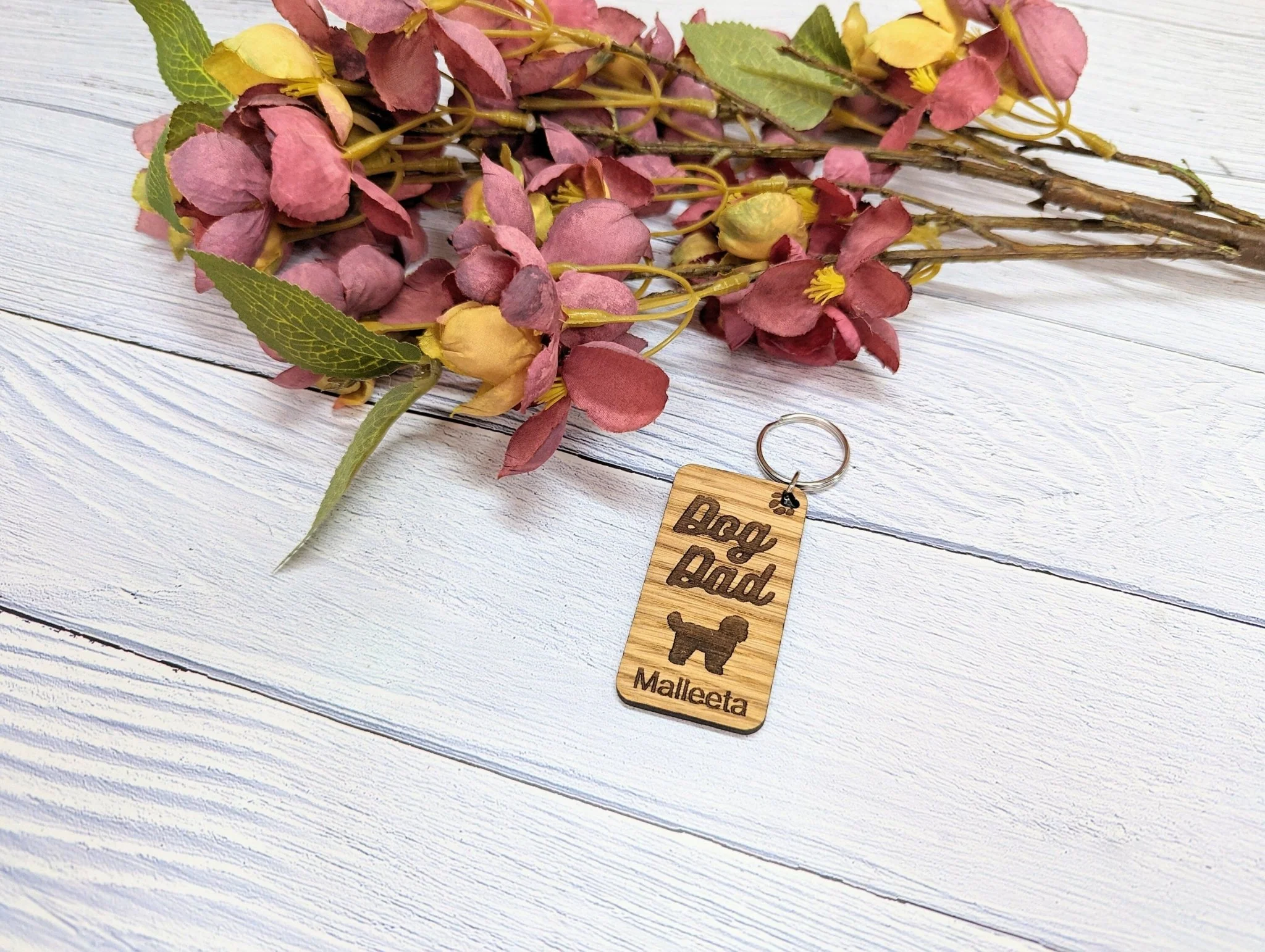 Personalised Shih Tzu Dog Parent Wooden Keyring - Custom Oak Keychain - Unique Gift for Shih Tzu Lovers - Image 2