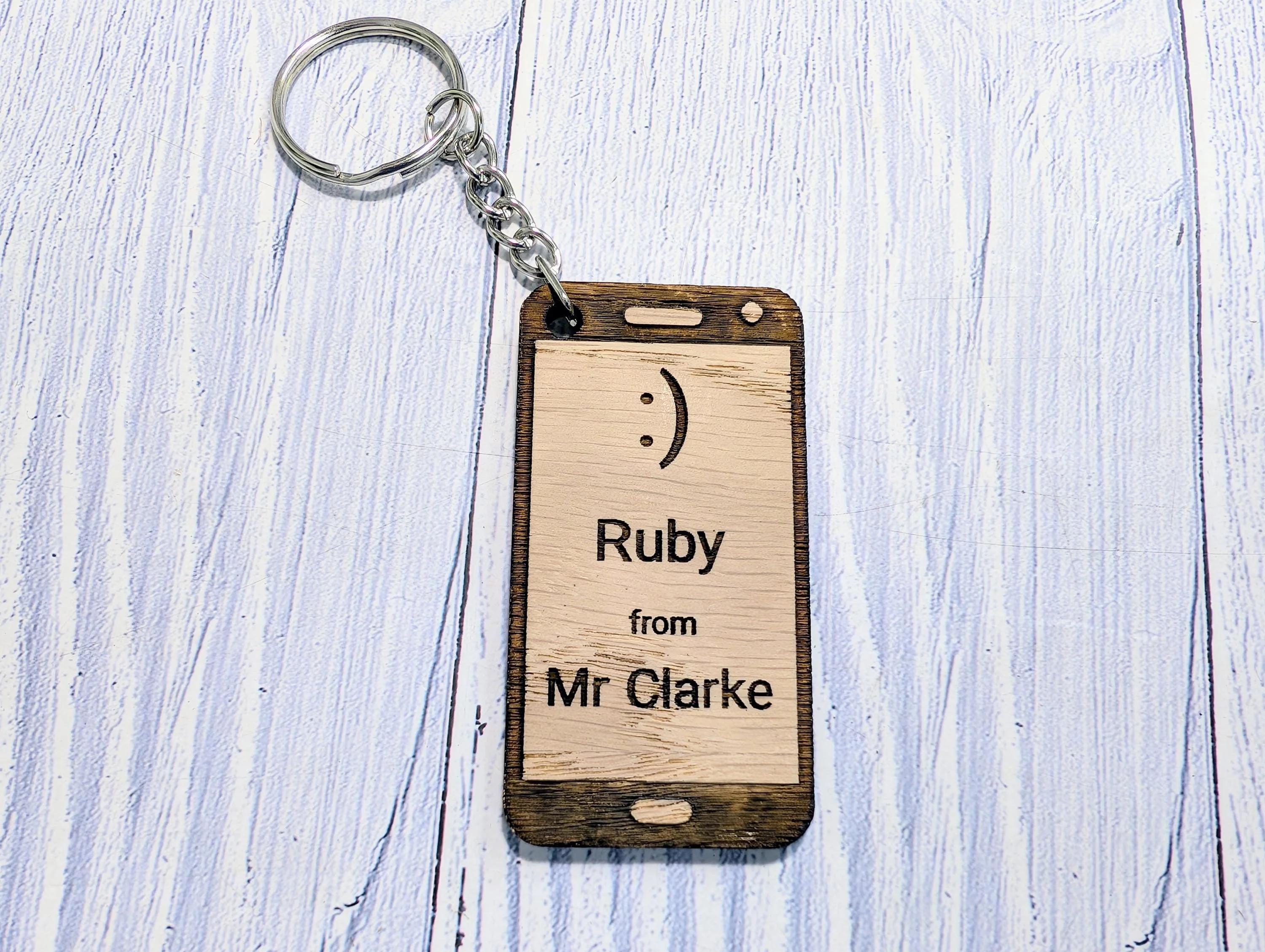 Personalised Student Keyring – Teacher Gift for Class, Smiley Design, Mobile Phone Shape, End of Term Keepsake - Image 3