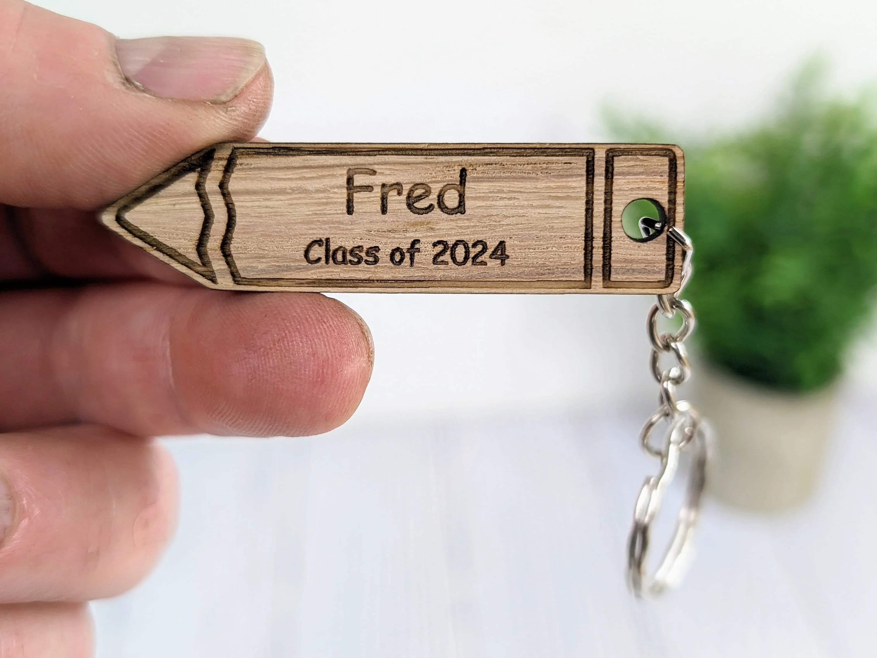 Personalised Student Pencil Keyrings, Year 6 Leavers Gift, Oak School Key Chains, Students Gifts, Gifts from Teacher, End of Term, End-of-Year - Image 2