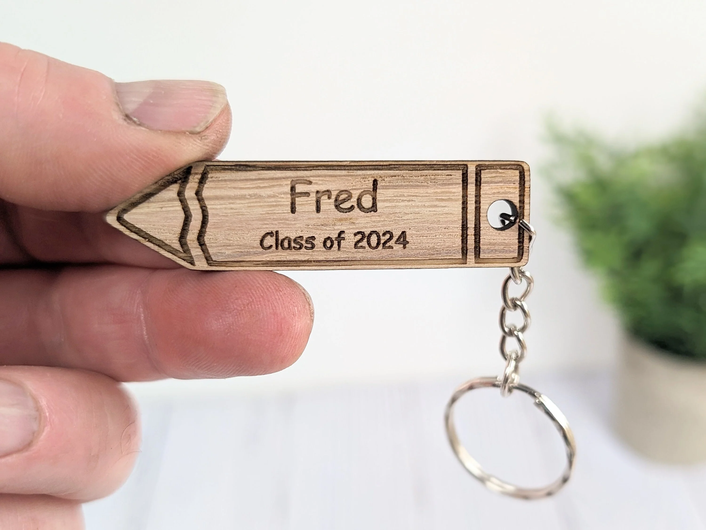 Personalised Student Pencil Keyrings, Year 6 Leavers Gift, Oak School Key Chains, Students Gifts, Gifts from Teacher, End of Term, End-of-Year - Image 6