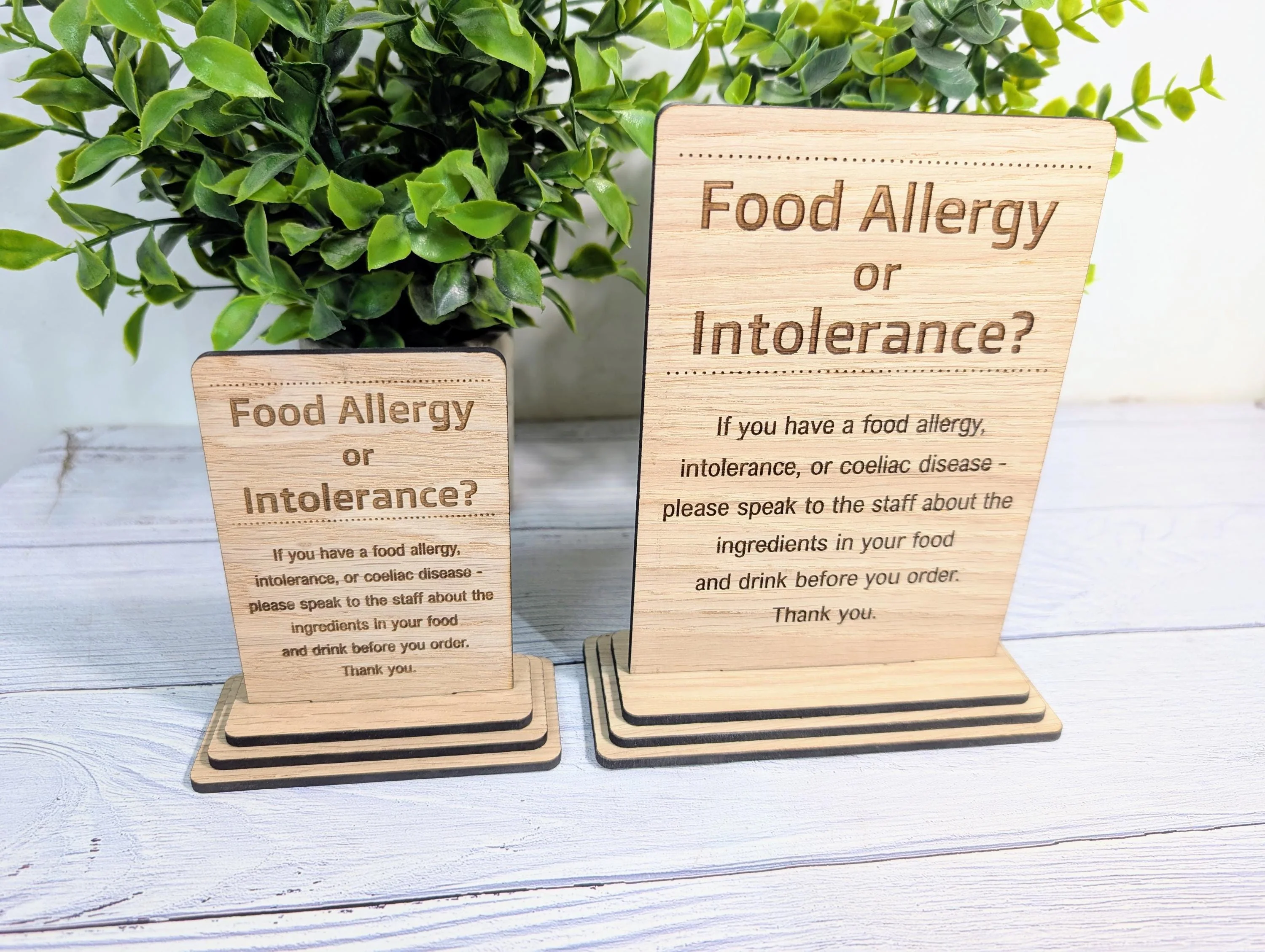 Personalised Wooden Food Allergy Sign – Freestanding Oak Café & Restaurant Notice for Allergy, Intolerance and Coeliac Information, Signage - Image 3