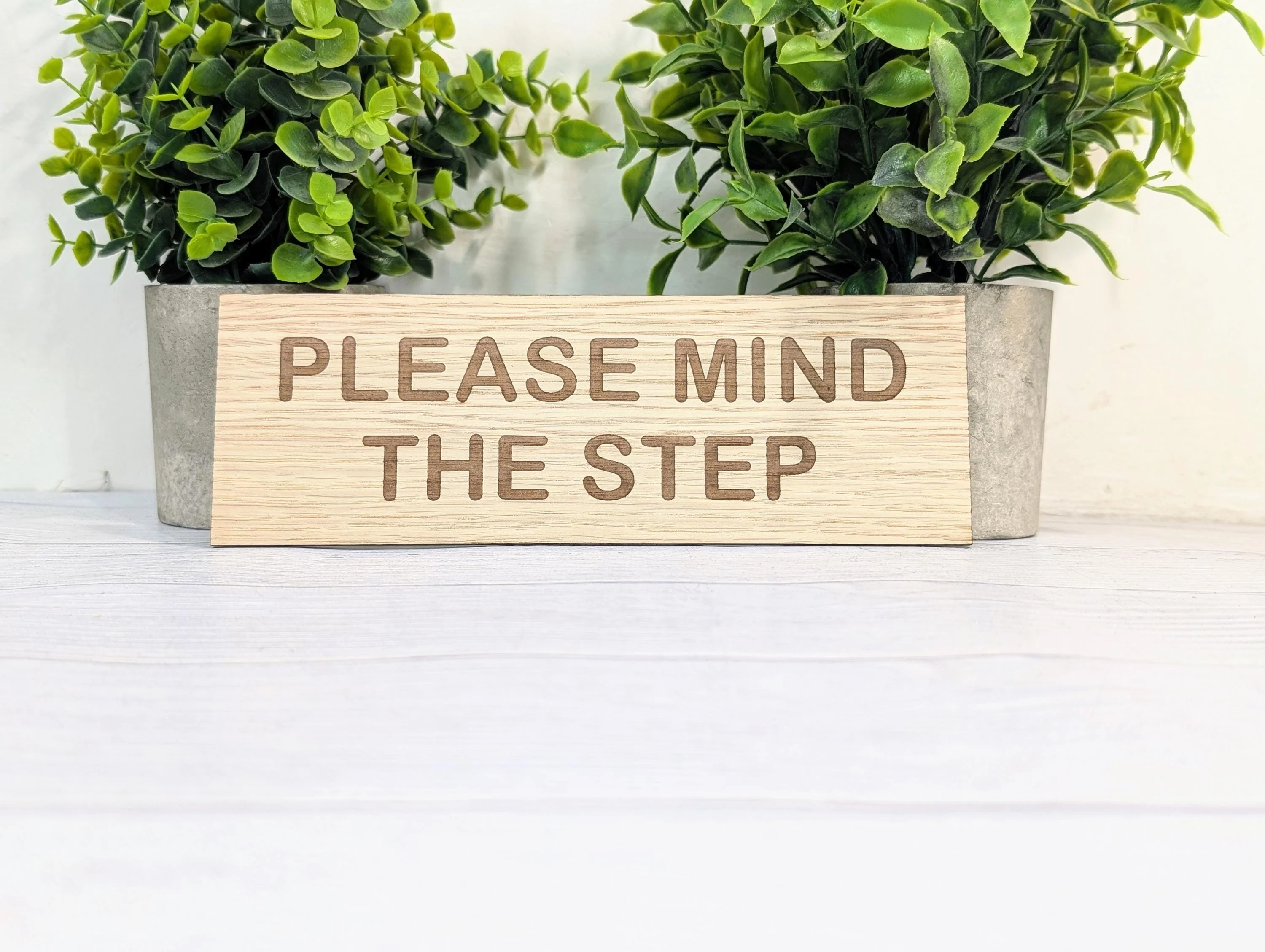 Please Mind The Step Sign – Personalised Wooden Door Sign | Custom Text Oak Veneer Wall Plaque | Private Shop Cafe Warehouse Office Signage - Image 2