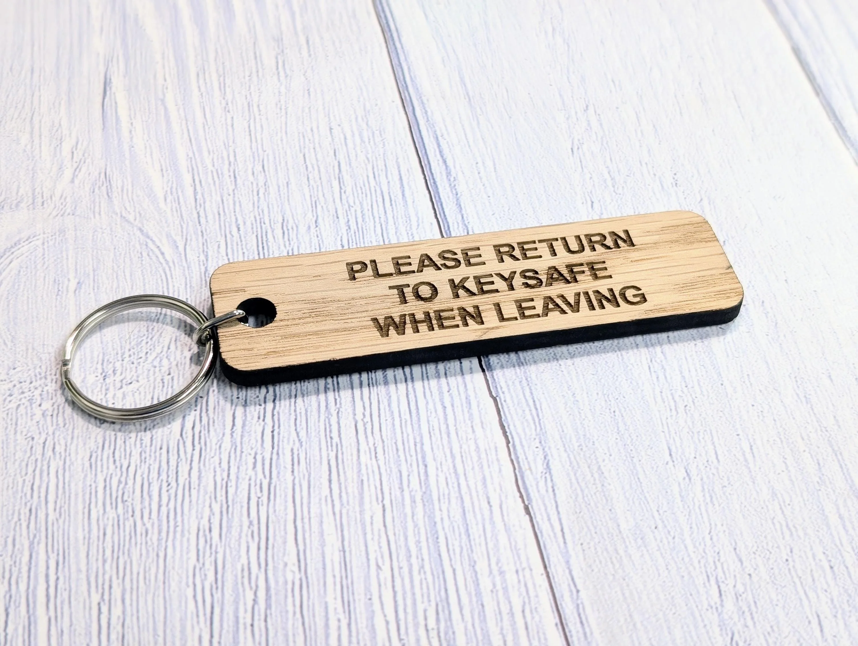 Oak Keysafe Keyring: Handmade Eco-Friendly Reminder (90x25mm) - Image 7