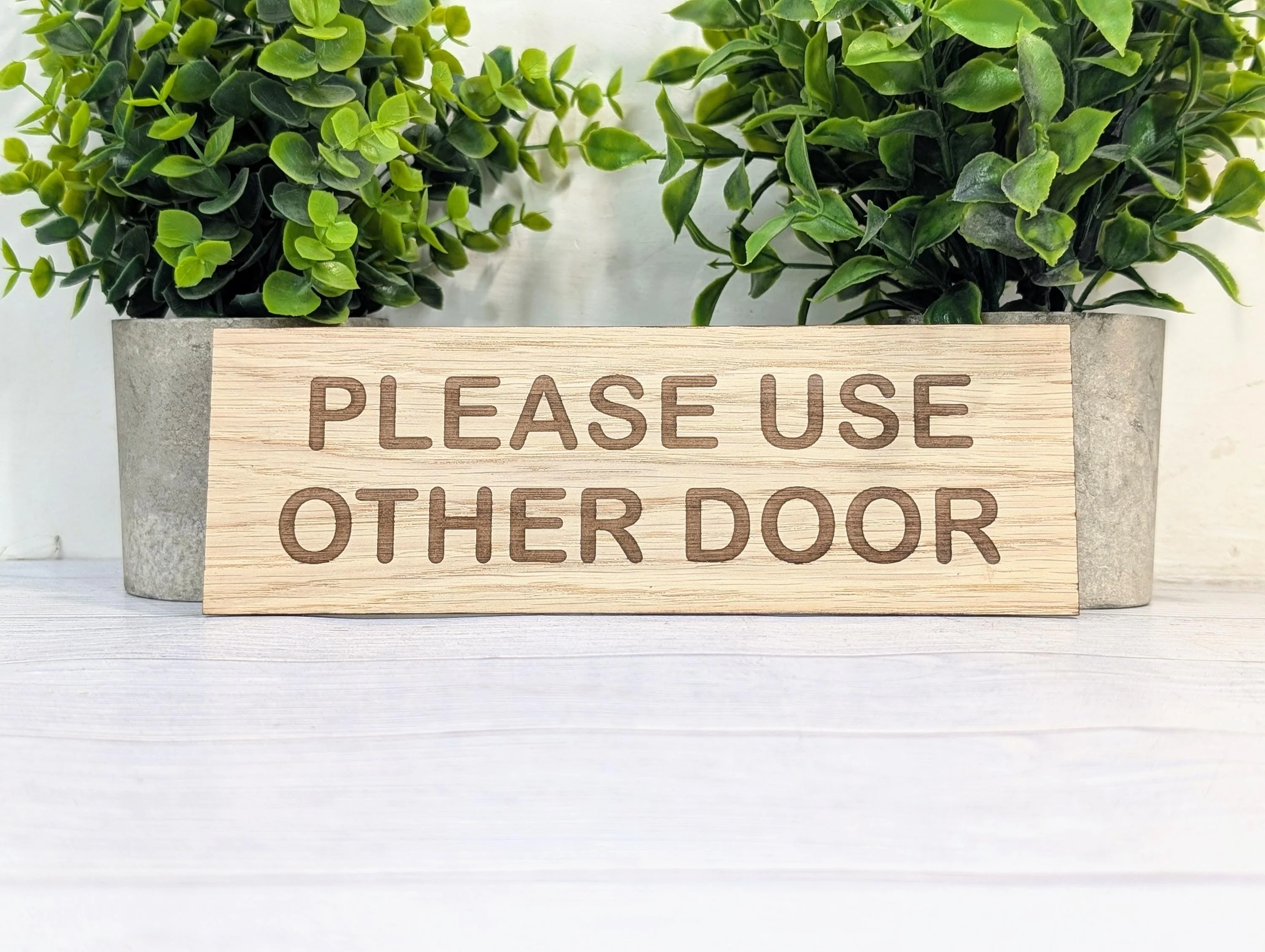 Please Use Other Door Sign – Personalised Wooden Door Sign | Custom Text Oak Veneer Wall Plaque | Private Shop Cafe Warehouse Office Signage - Image 2