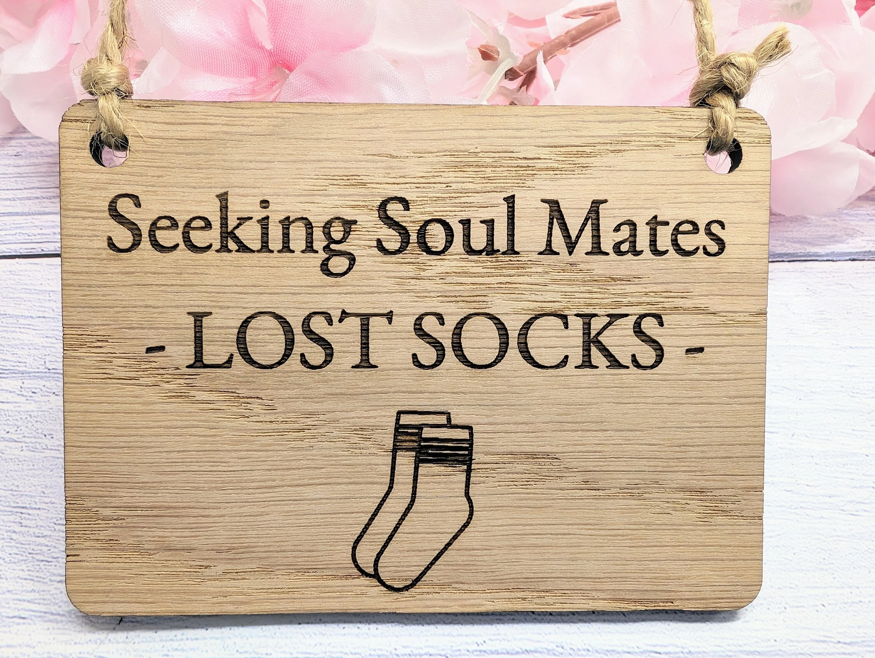 Seeking Soul Mates' - Oak Veneer MDF, Quirky Laundry Decor, 4 Sizes, Sock Graphic, Non-Personalised - Image 9