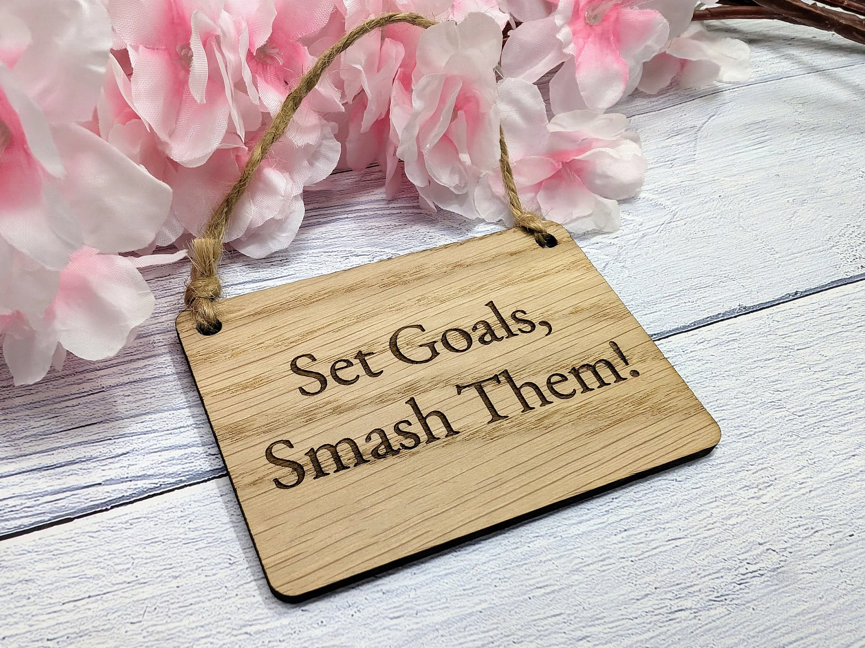 Set Goals, Smash Them - Motivational Oak Sign, Handcrafted in Wales, Eco-Friendly - Choose Your Size - Image 2