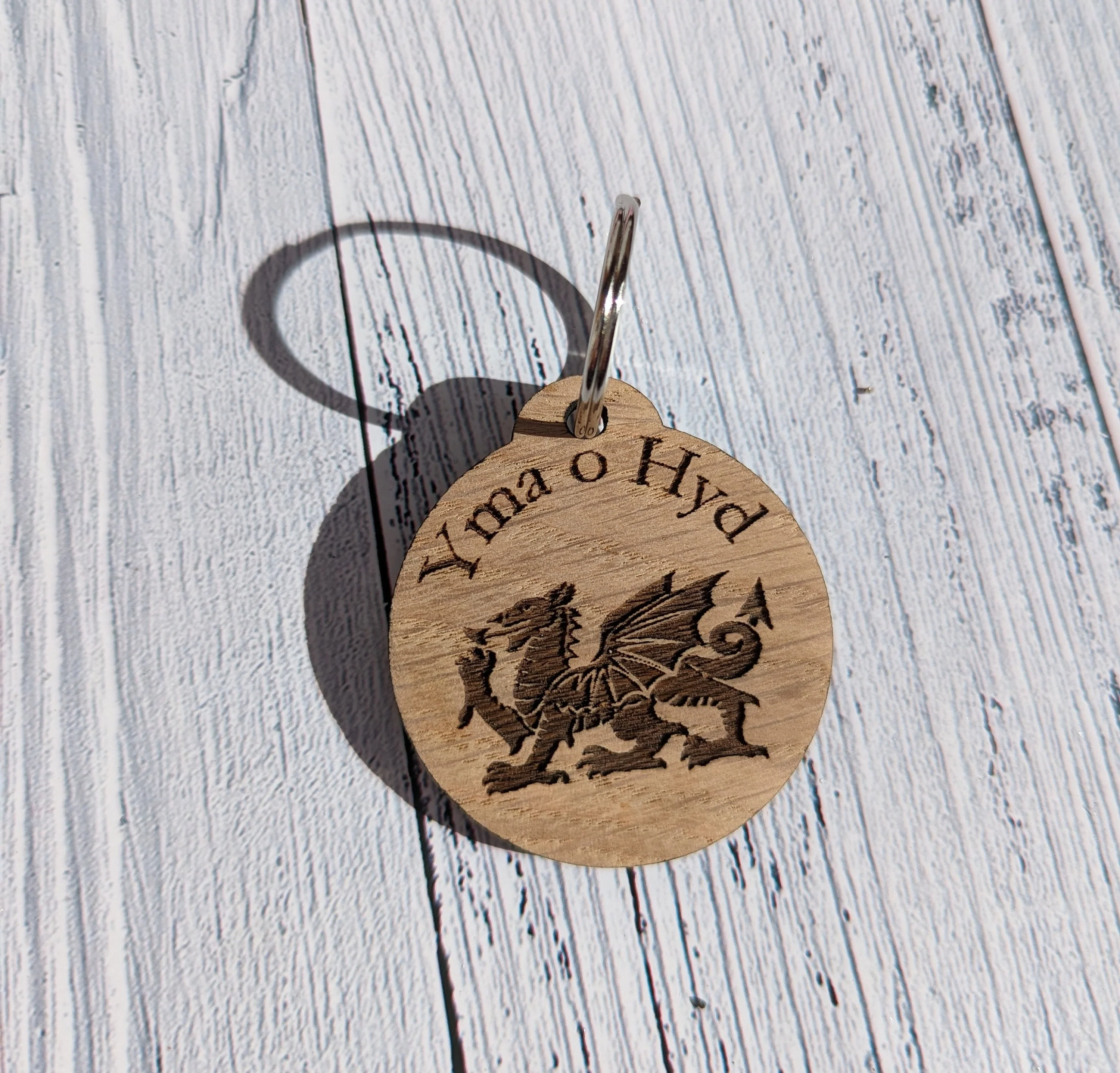 Personalised Patriotic Welsh Keyrings with Welsh Dragon and Phrases - Image 4