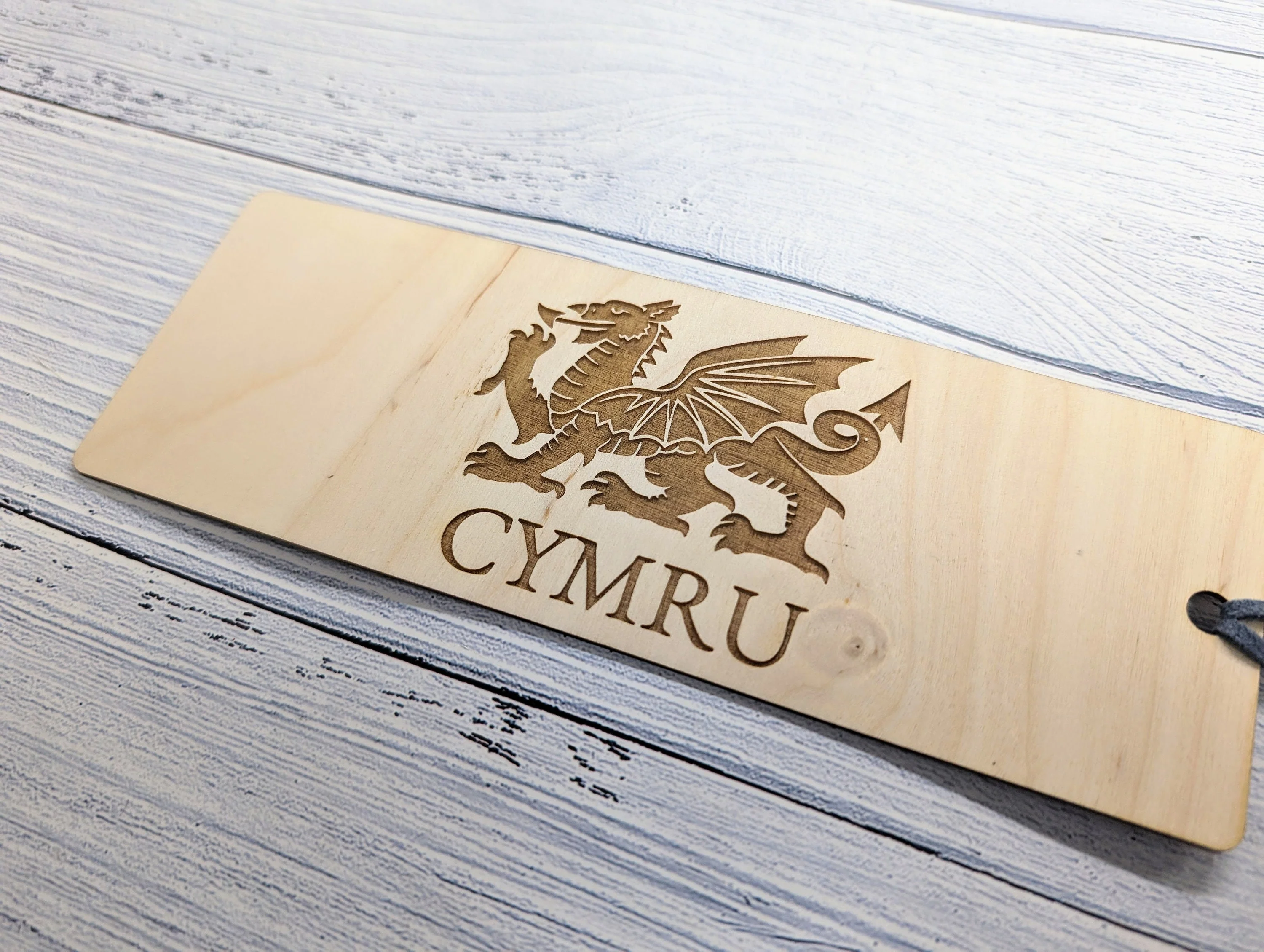 Welsh Dragon Cymru Engraved Wooden Bookmark - Image 5