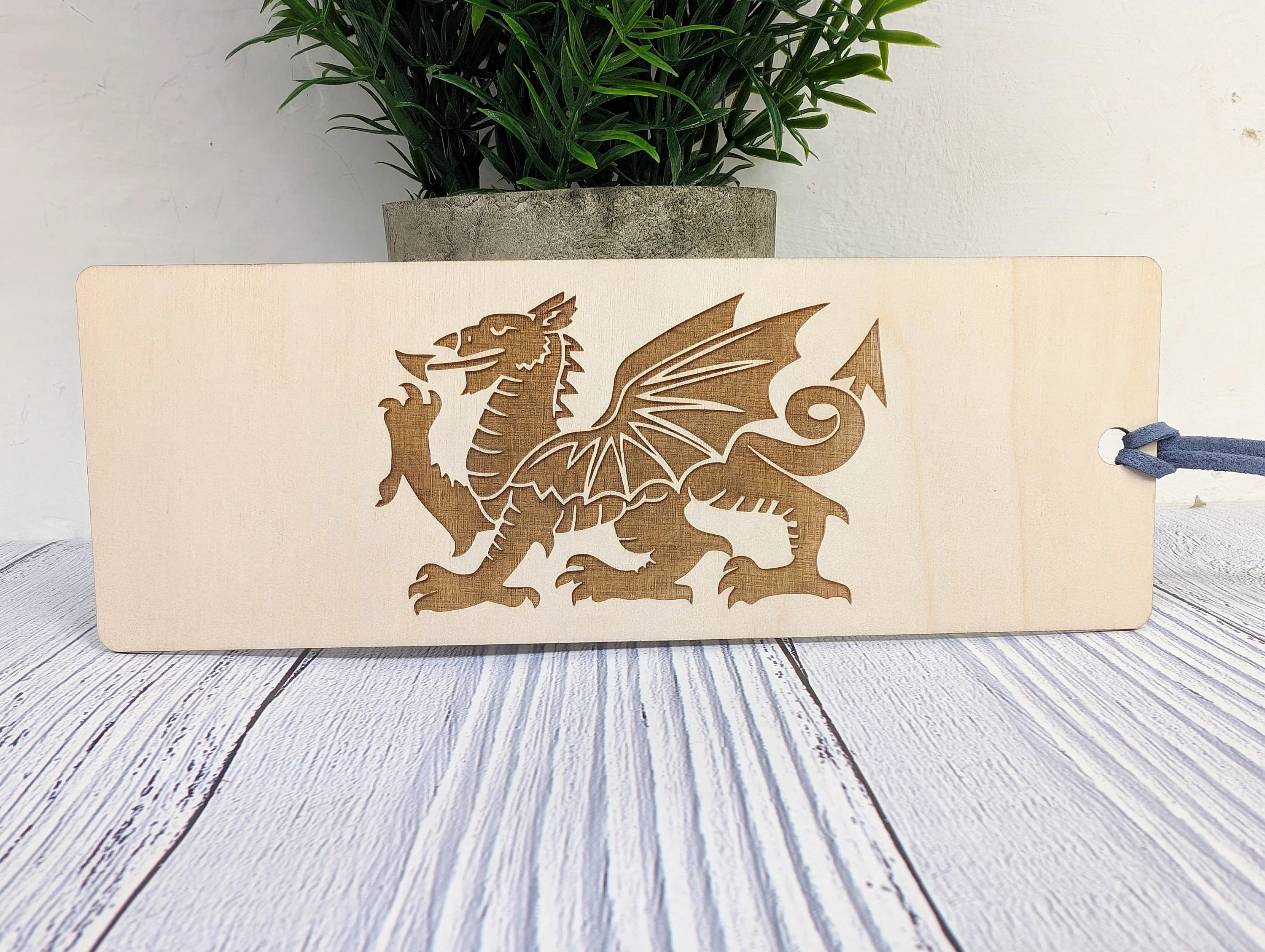 Welsh Dragon Engraved Wooden Bookmark - Image 5